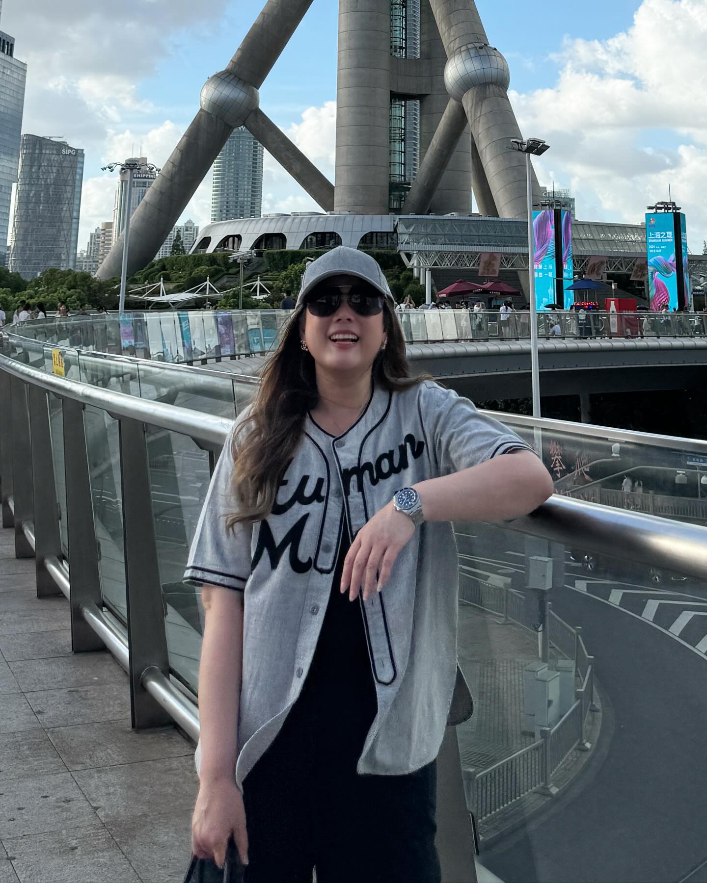 ติ๊ก - กัญญารัตน์ จิรรัชชกิจ