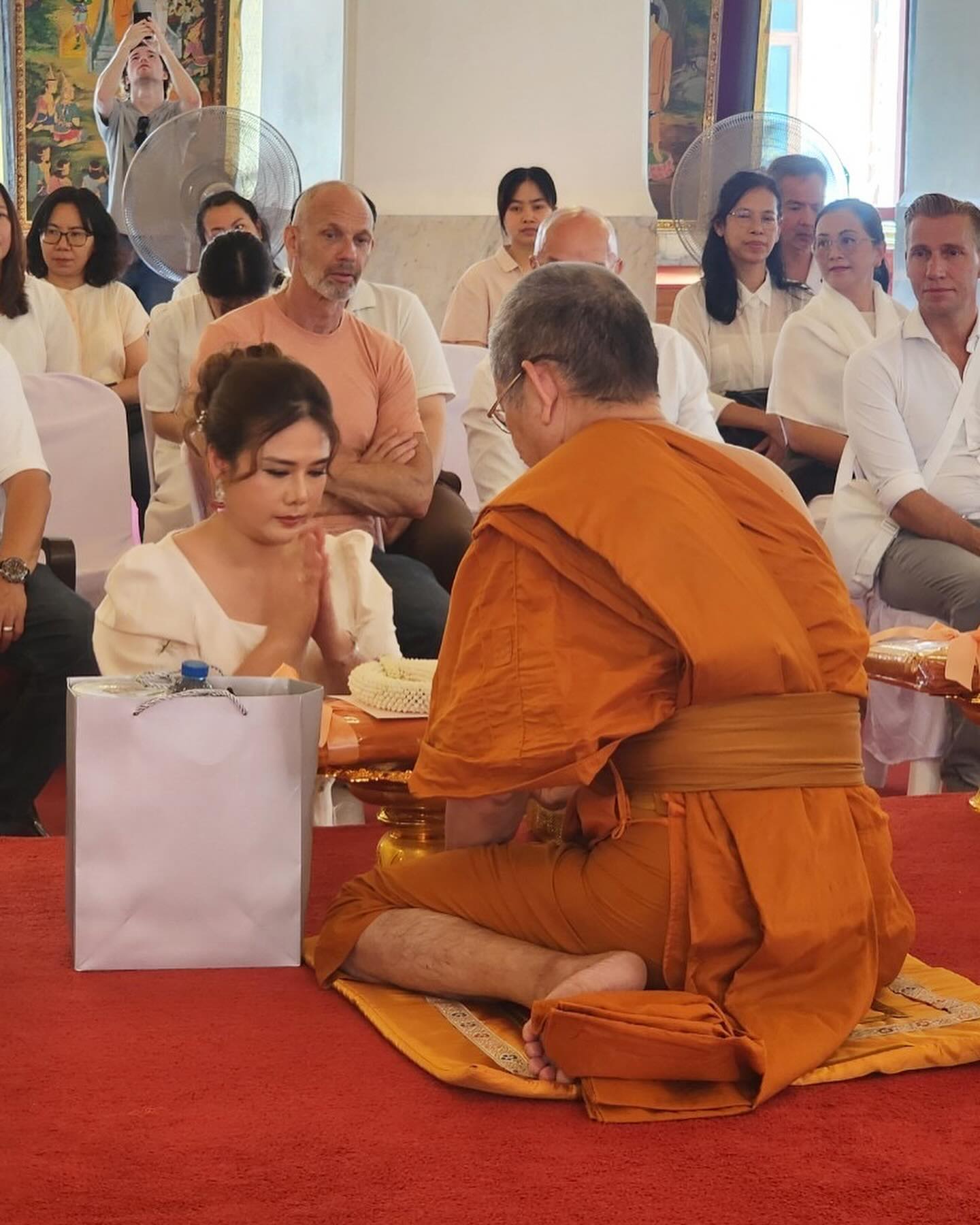 ติ๊ก - กัญญารัตน์ จิรรัชชกิจ