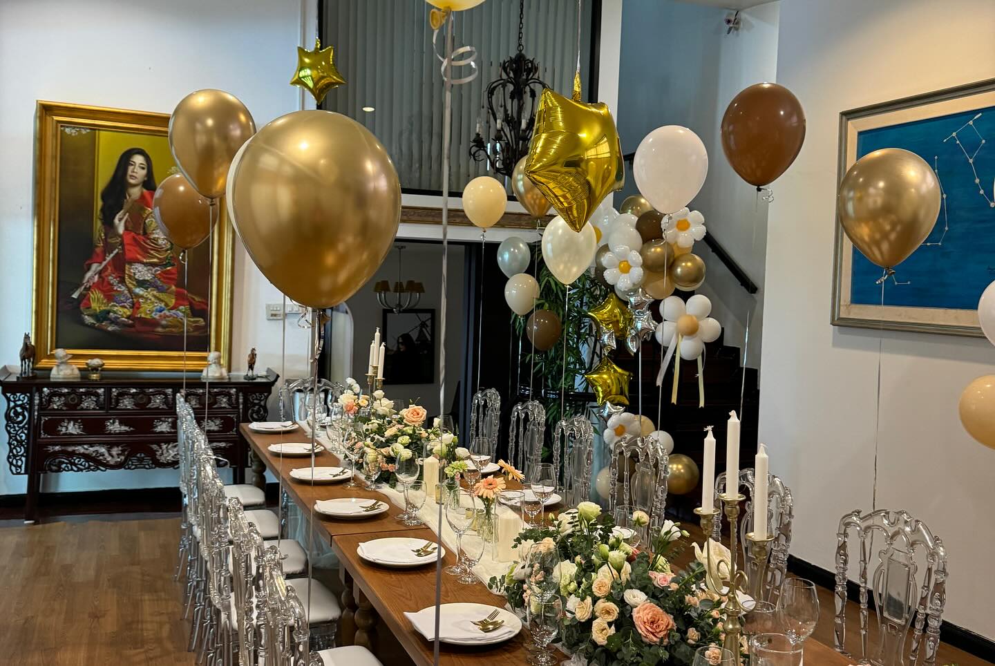 ติ๊ก - กัญญารัตน์ จิรรัชชกิจ