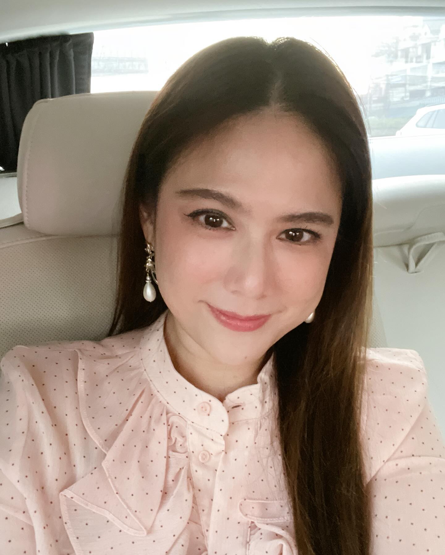 ติ๊ก - กัญญารัตน์ จิรรัชชกิจ