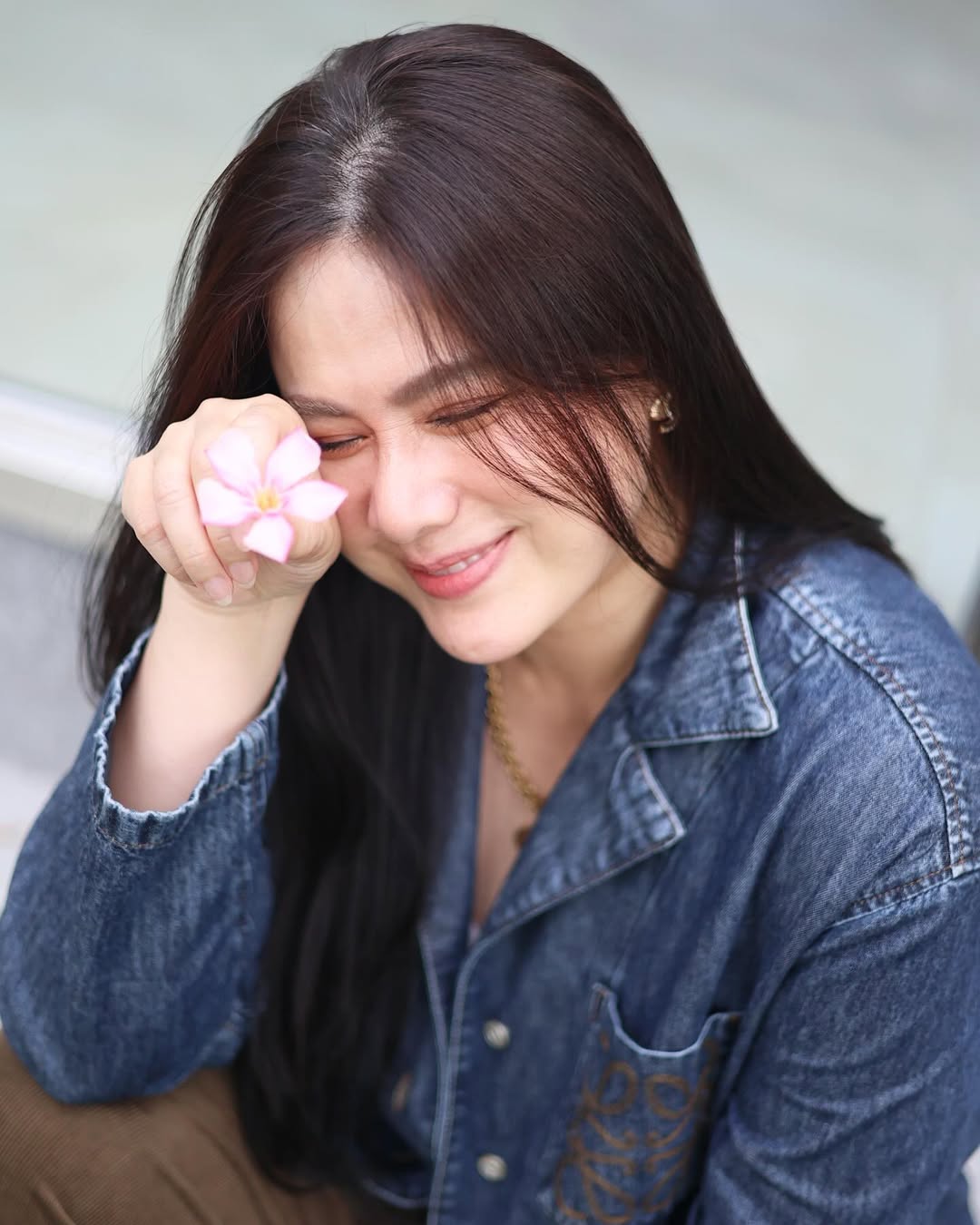 ติ๊ก - กัญญารัตน์ จิรรัชชกิจ