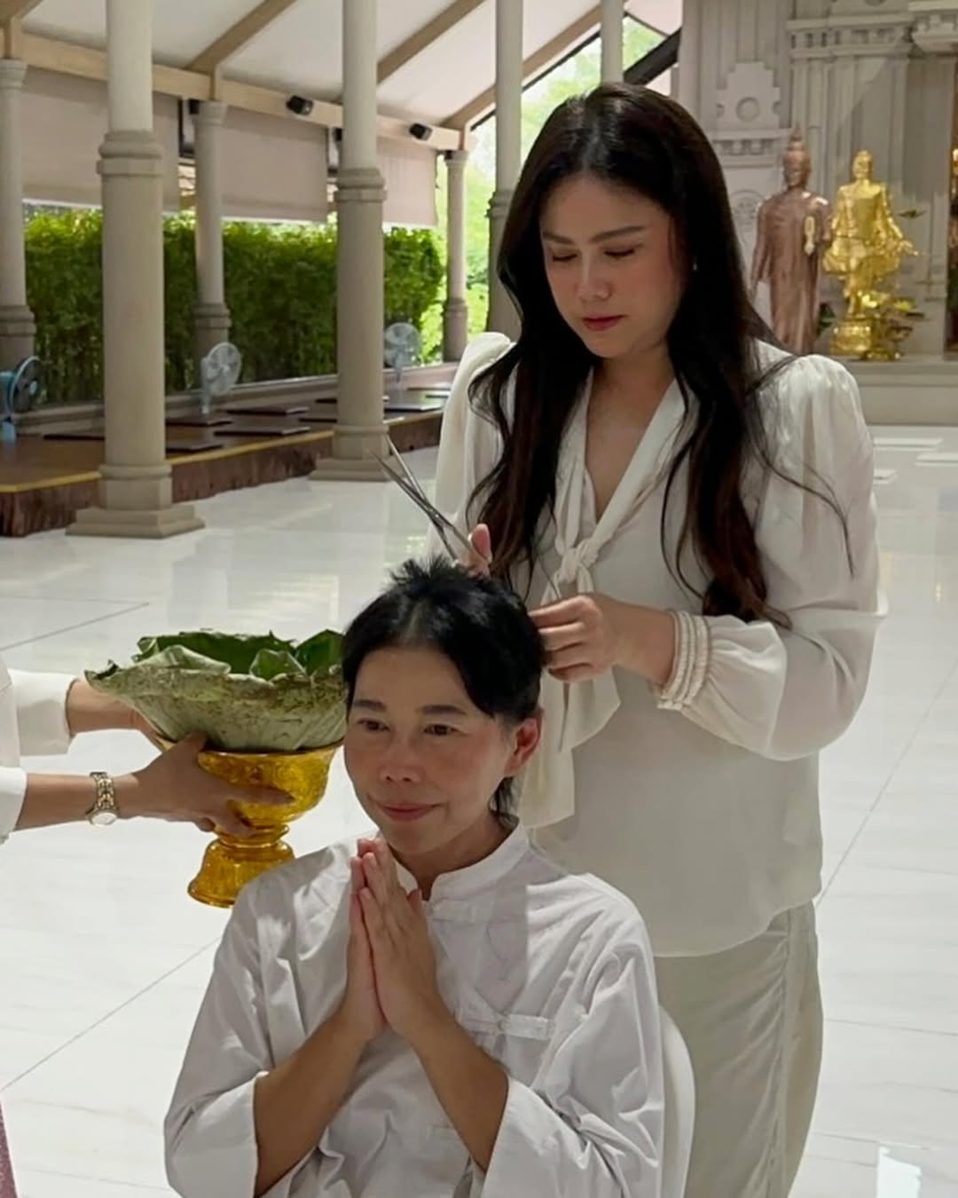 ติ๊ก - กัญญารัตน์ จิรรัชชกิจ