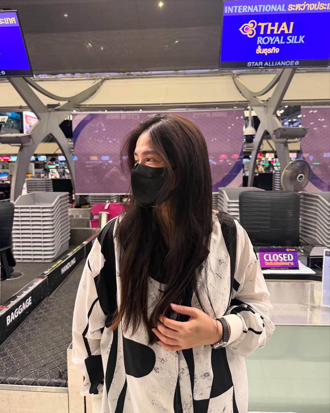 ติ๊ก - กัญญารัตน์ จิรรัชชกิจ