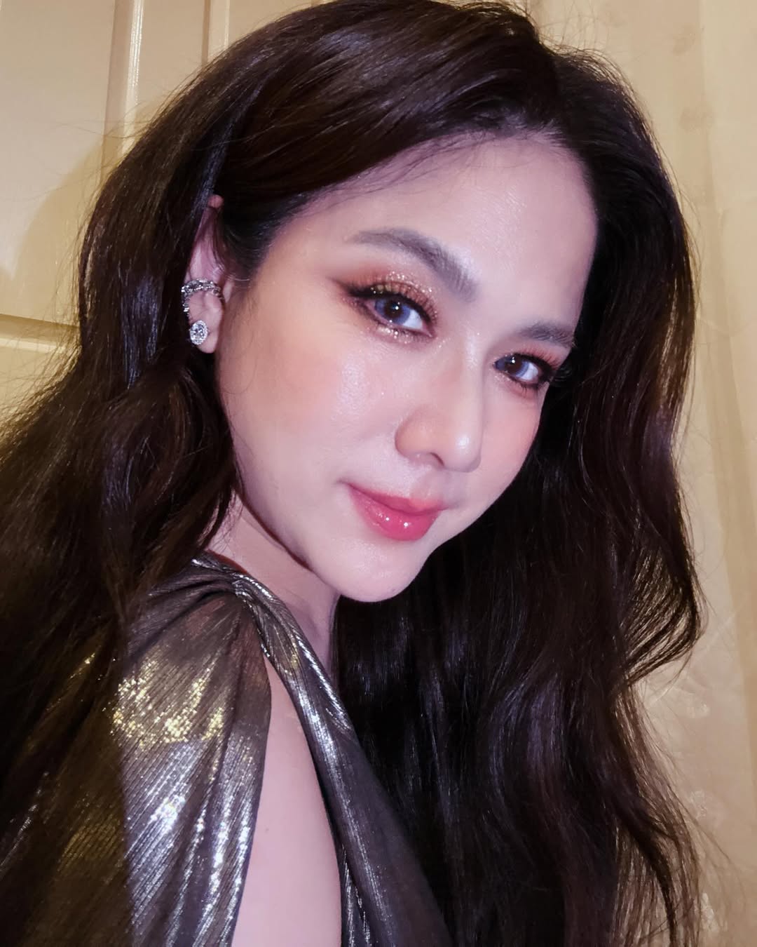 ติ๊ก - กัญญารัตน์ จิรรัชชกิจ