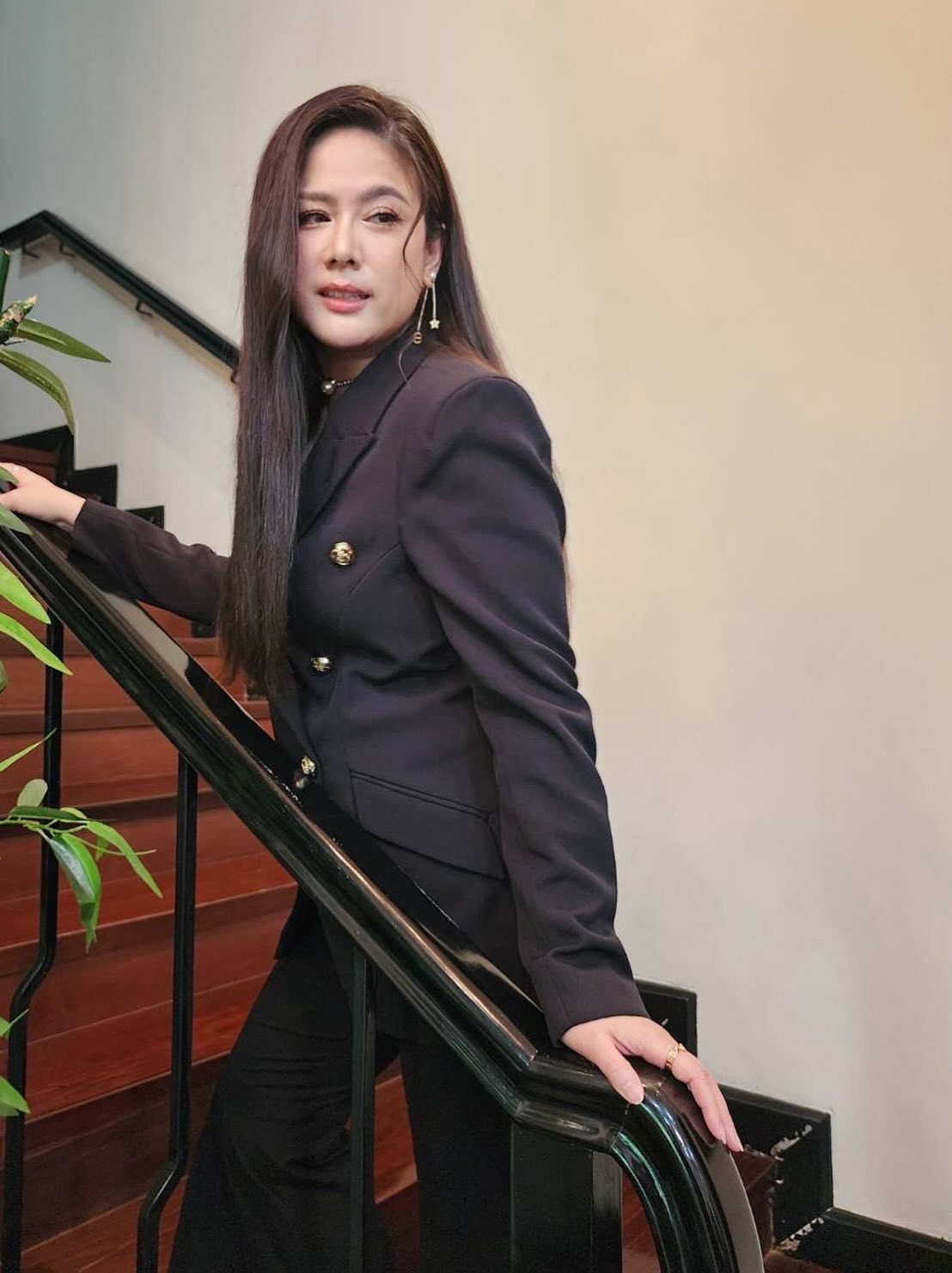 ติ๊ก - กัญญารัตน์ จิรรัชชกิจ