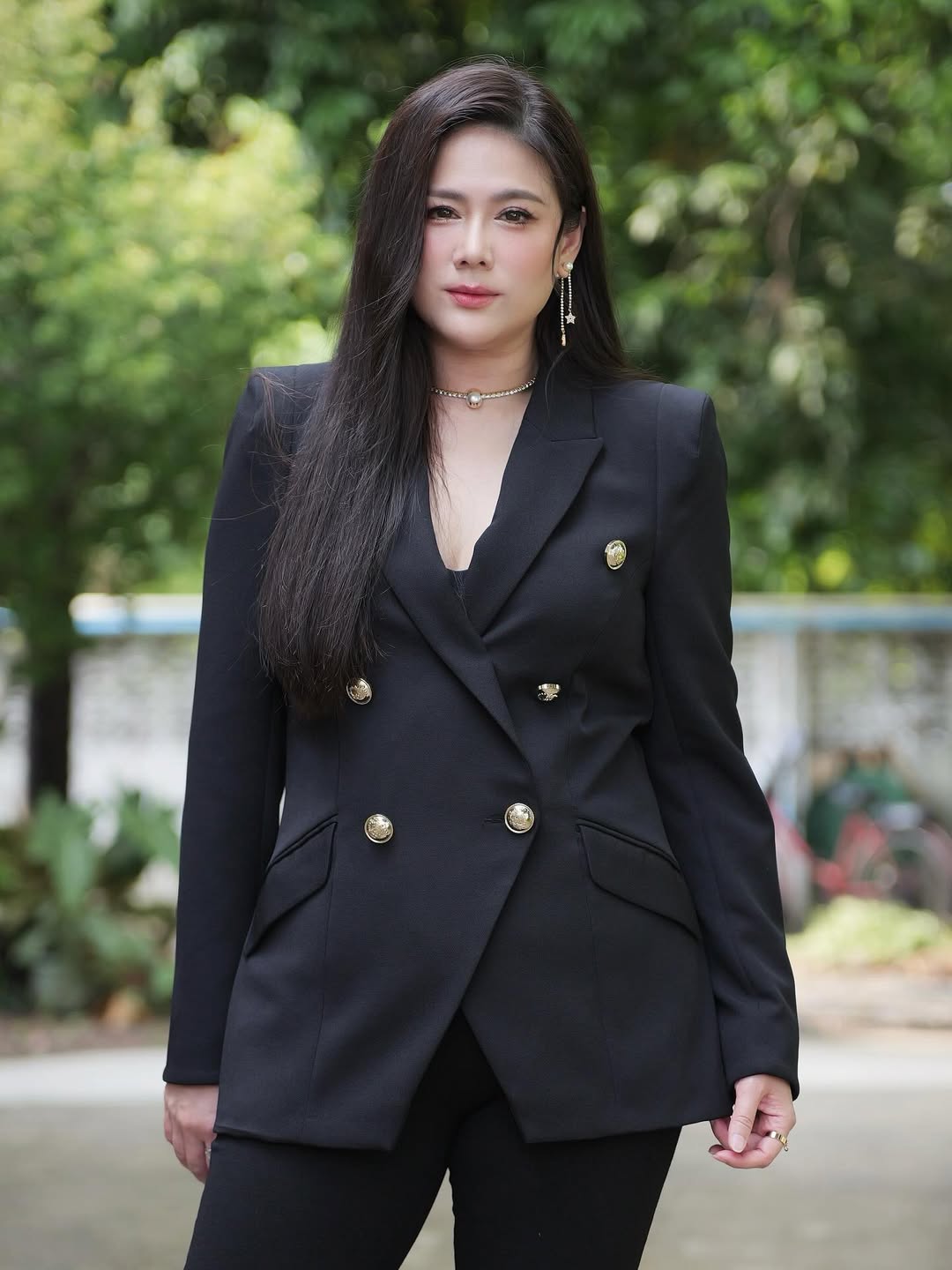 ติ๊ก - กัญญารัตน์ จิรรัชชกิจ