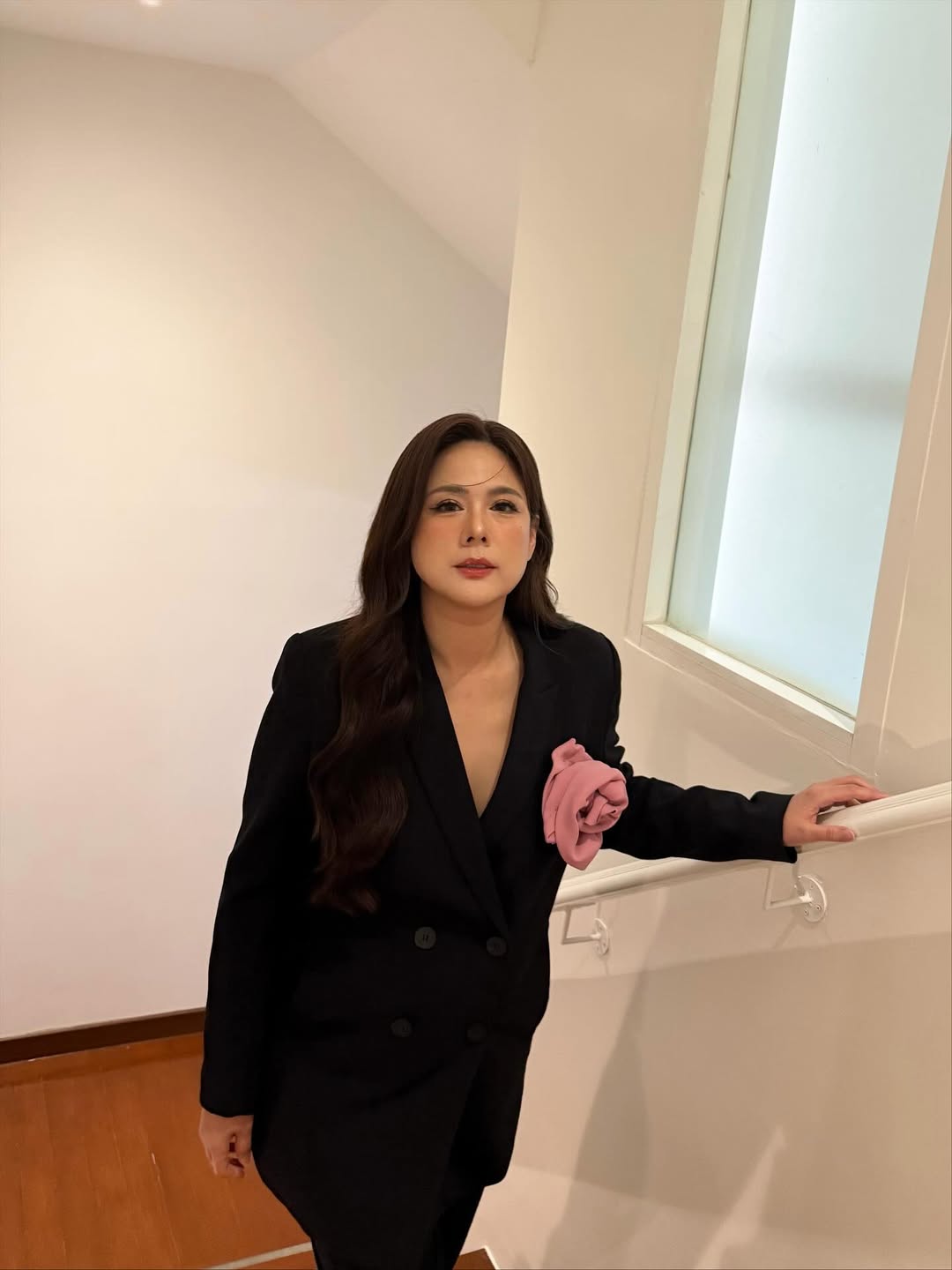 ติ๊ก - กัญญารัตน์ จิรรัชชกิจ