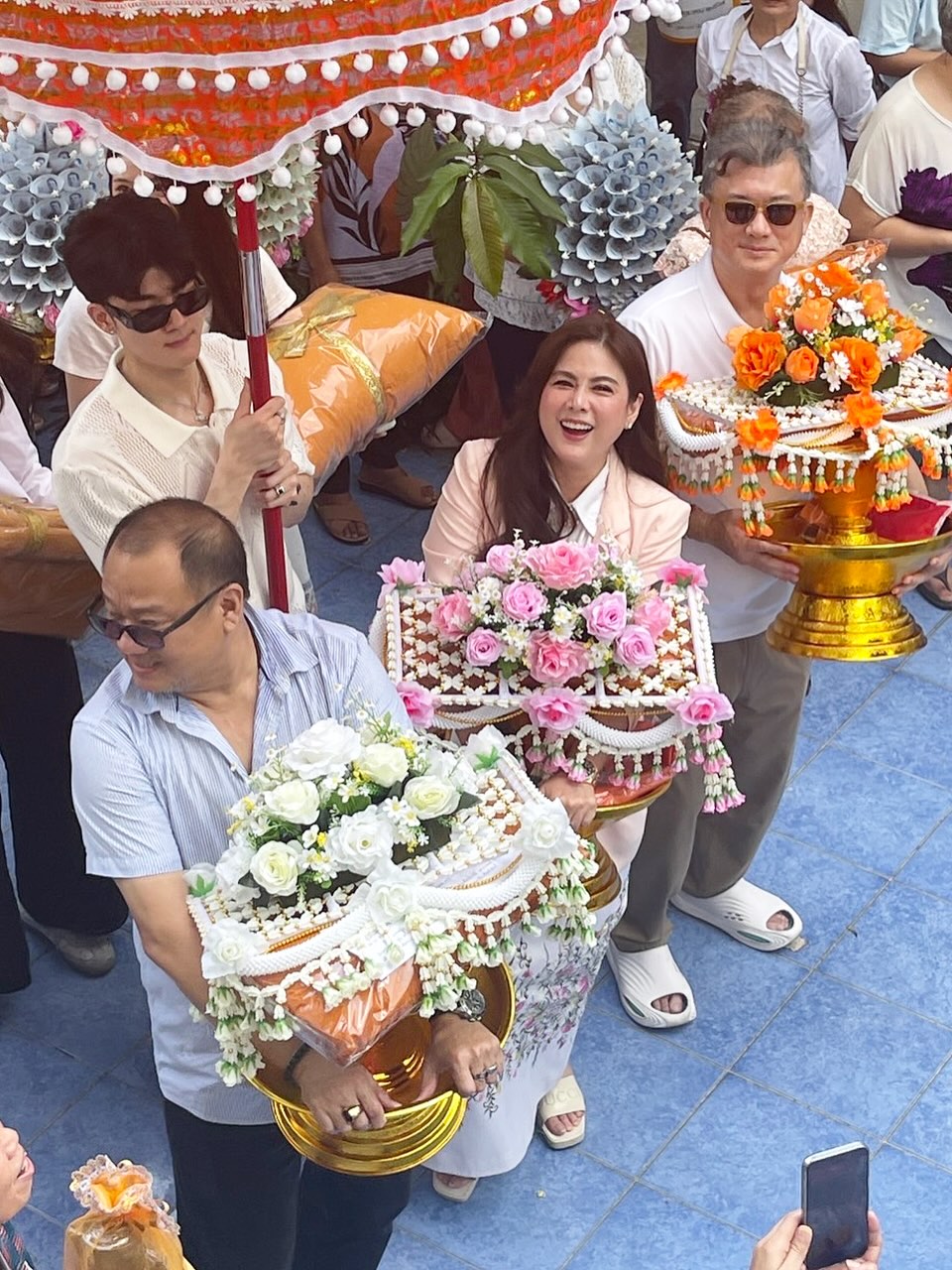 ติ๊ก - กัญญารัตน์ จิรรัชชกิจ