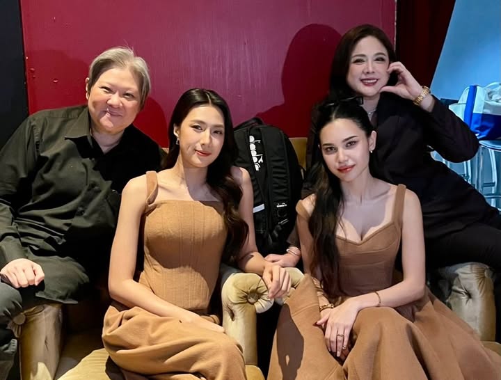 ติ๊ก - กัญญารัตน์ จิรรัชชกิจ