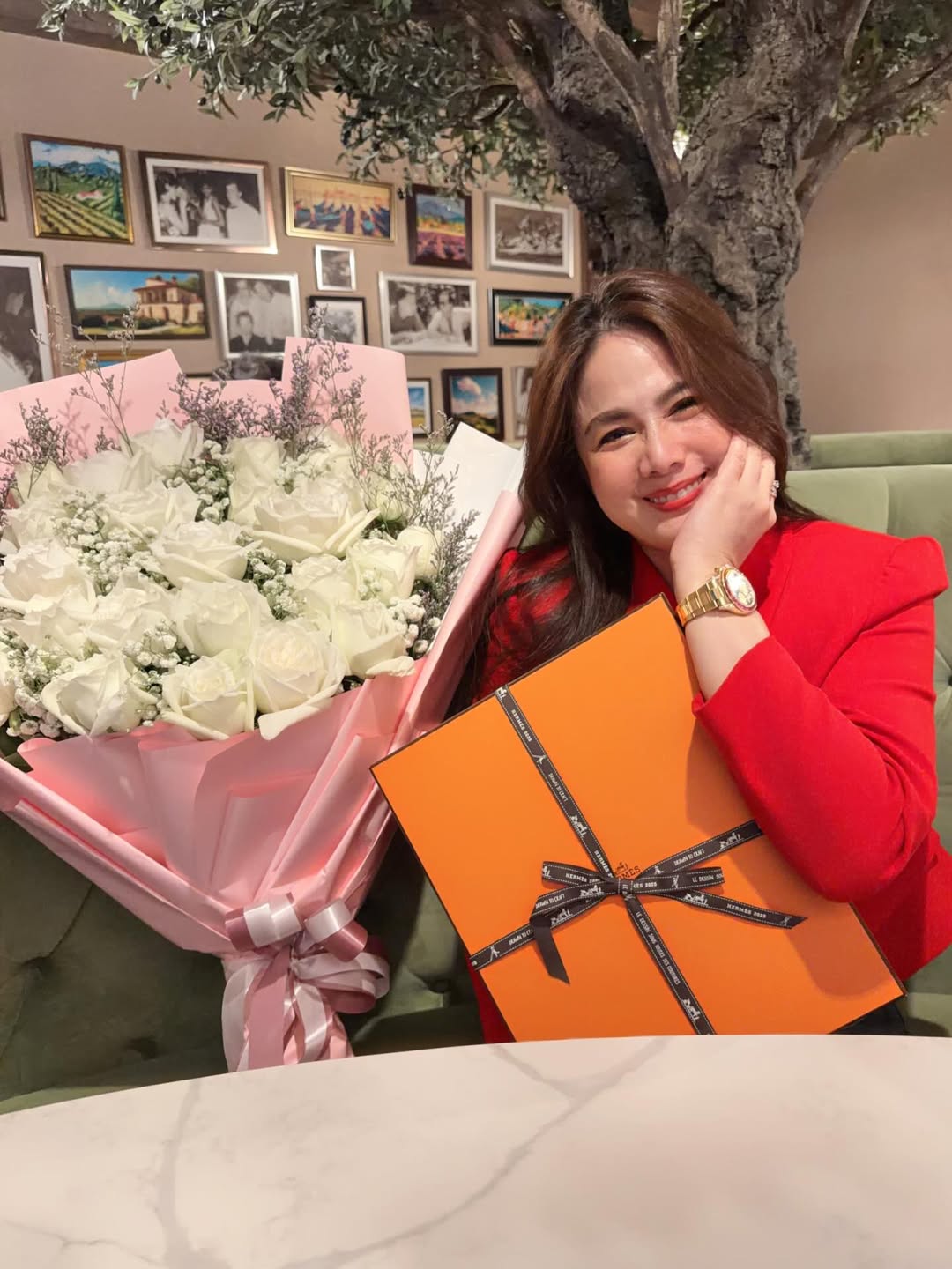 ติ๊ก - กัญญารัตน์ จิรรัชชกิจ