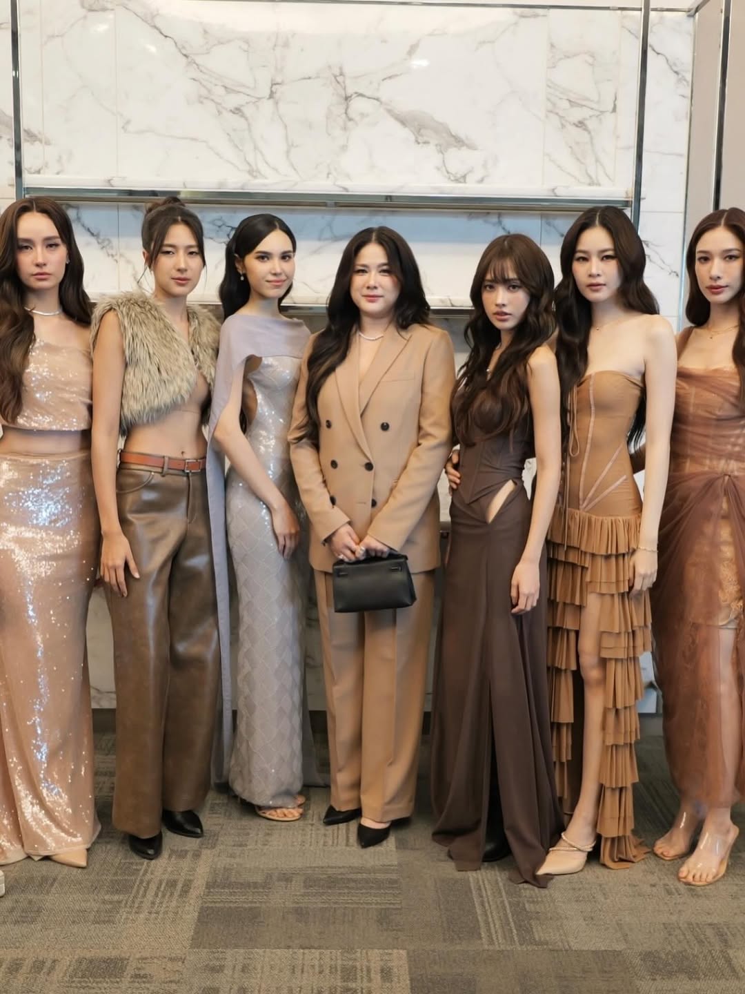 ติ๊ก - กัญญารัตน์ จิรรัชชกิจ