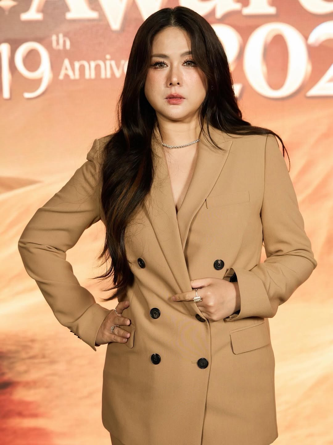 ติ๊ก - กัญญารัตน์ จิรรัชชกิจ