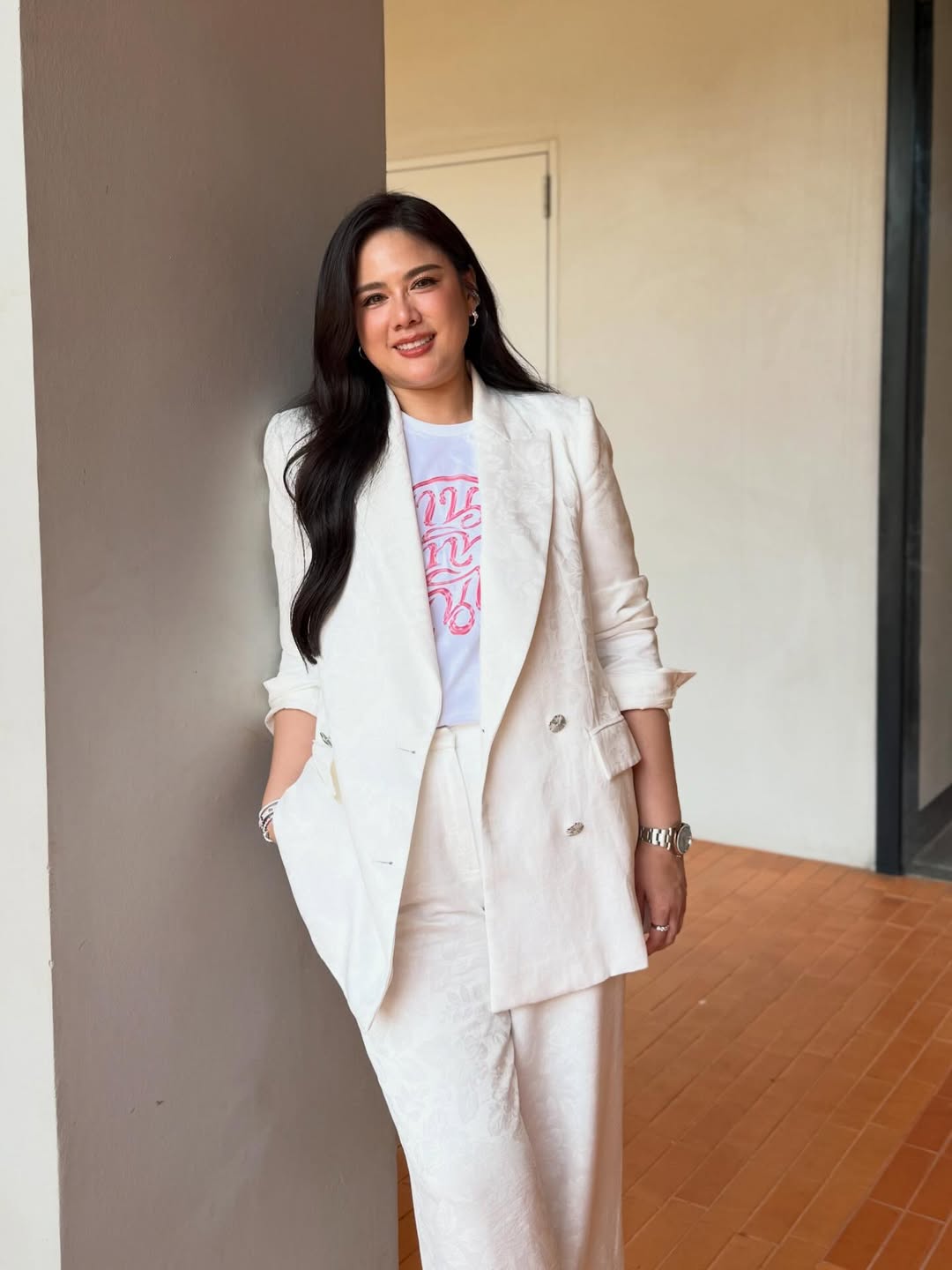 ติ๊ก - กัญญารัตน์ จิรรัชชกิจ