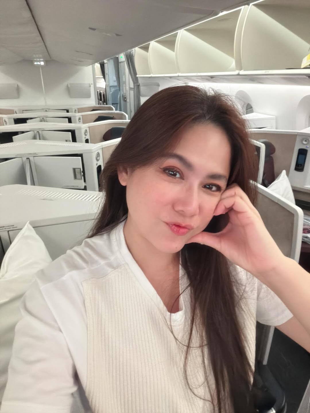 ติ๊ก - กัญญารัตน์ จิรรัชชกิจ