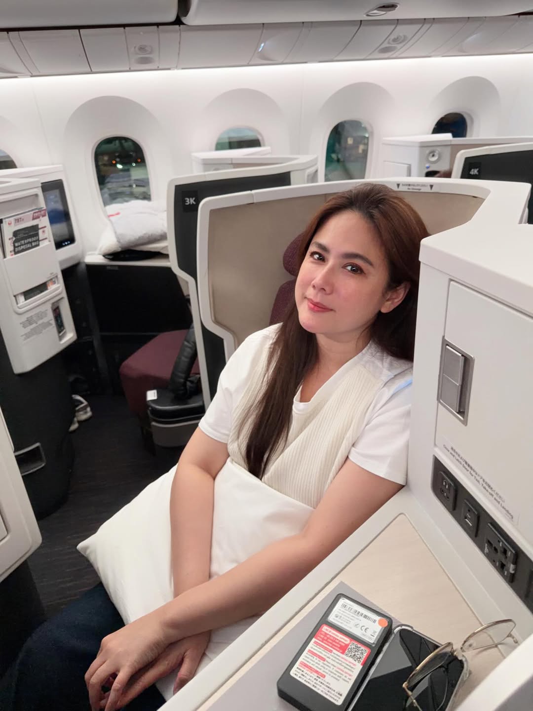 ติ๊ก - กัญญารัตน์ จิรรัชชกิจ