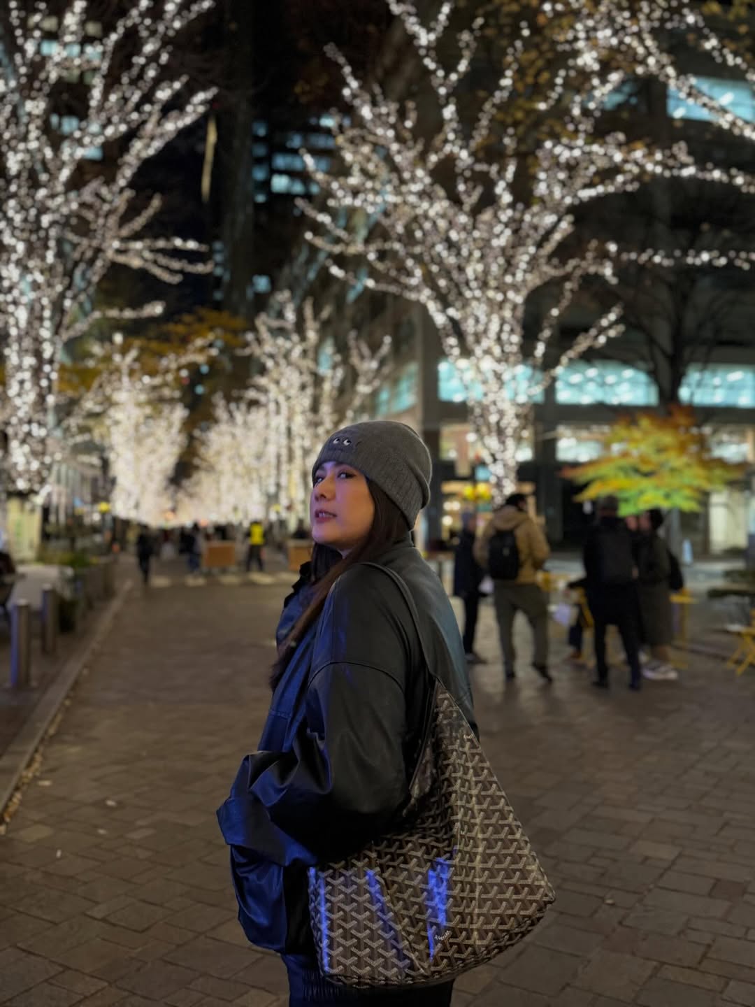 ติ๊ก - กัญญารัตน์ จิรรัชชกิจ