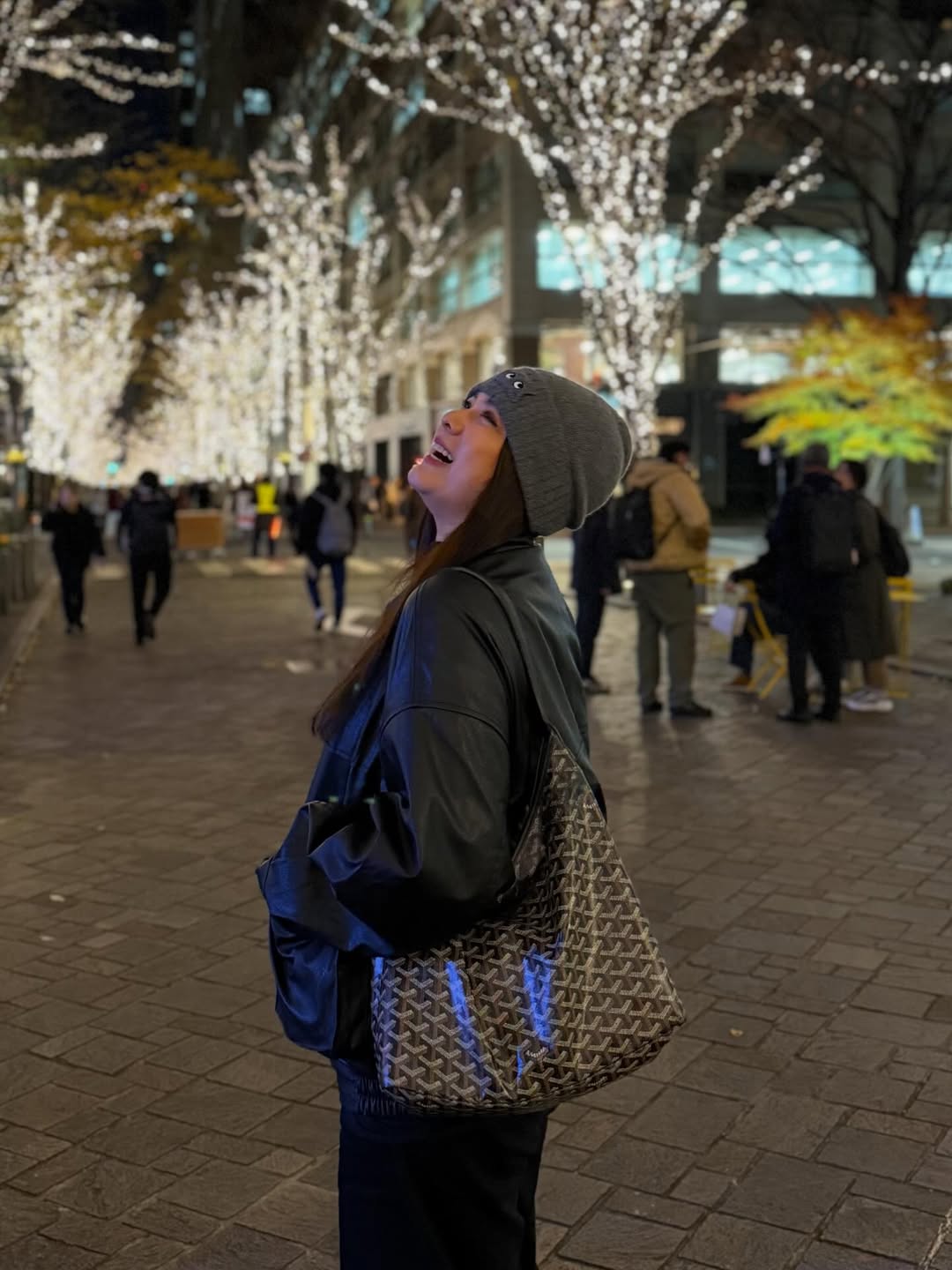 ติ๊ก - กัญญารัตน์ จิรรัชชกิจ