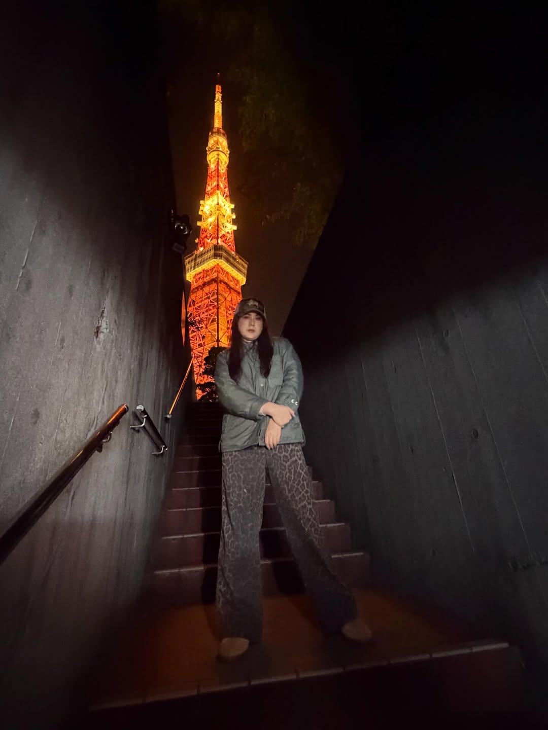 ติ๊ก - กัญญารัตน์ จิรรัชชกิจ