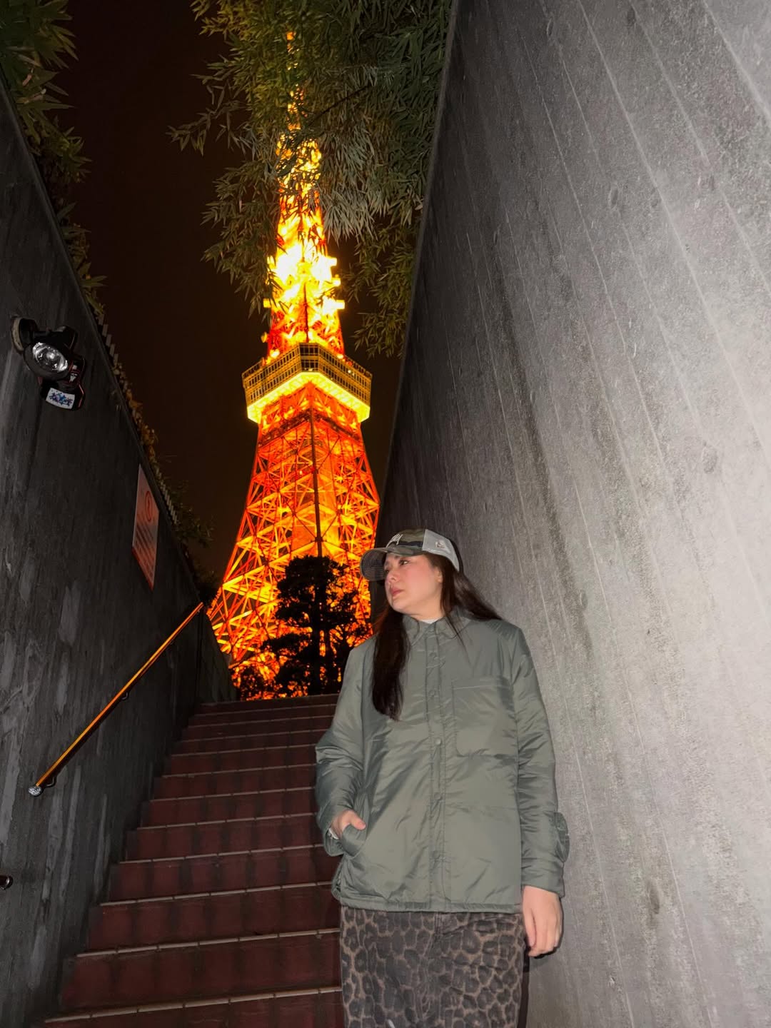 ติ๊ก - กัญญารัตน์ จิรรัชชกิจ