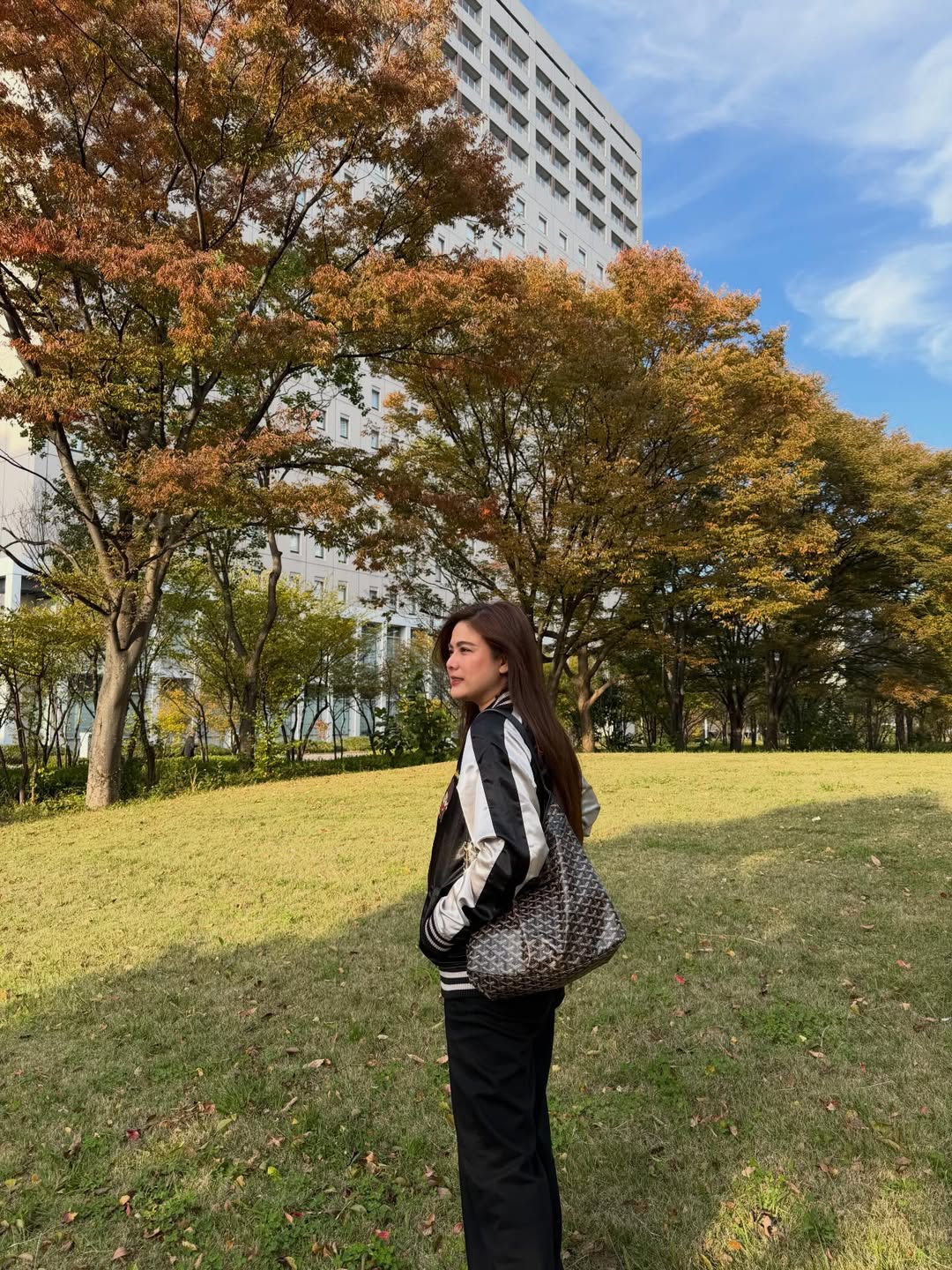 ติ๊ก - กัญญารัตน์ จิรรัชชกิจ