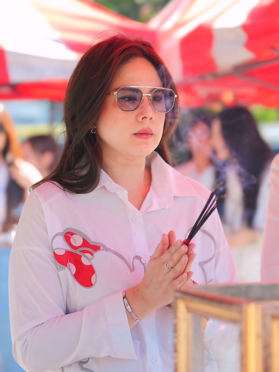 ติ๊ก - กัญญารัตน์ จิรรัชชกิจ