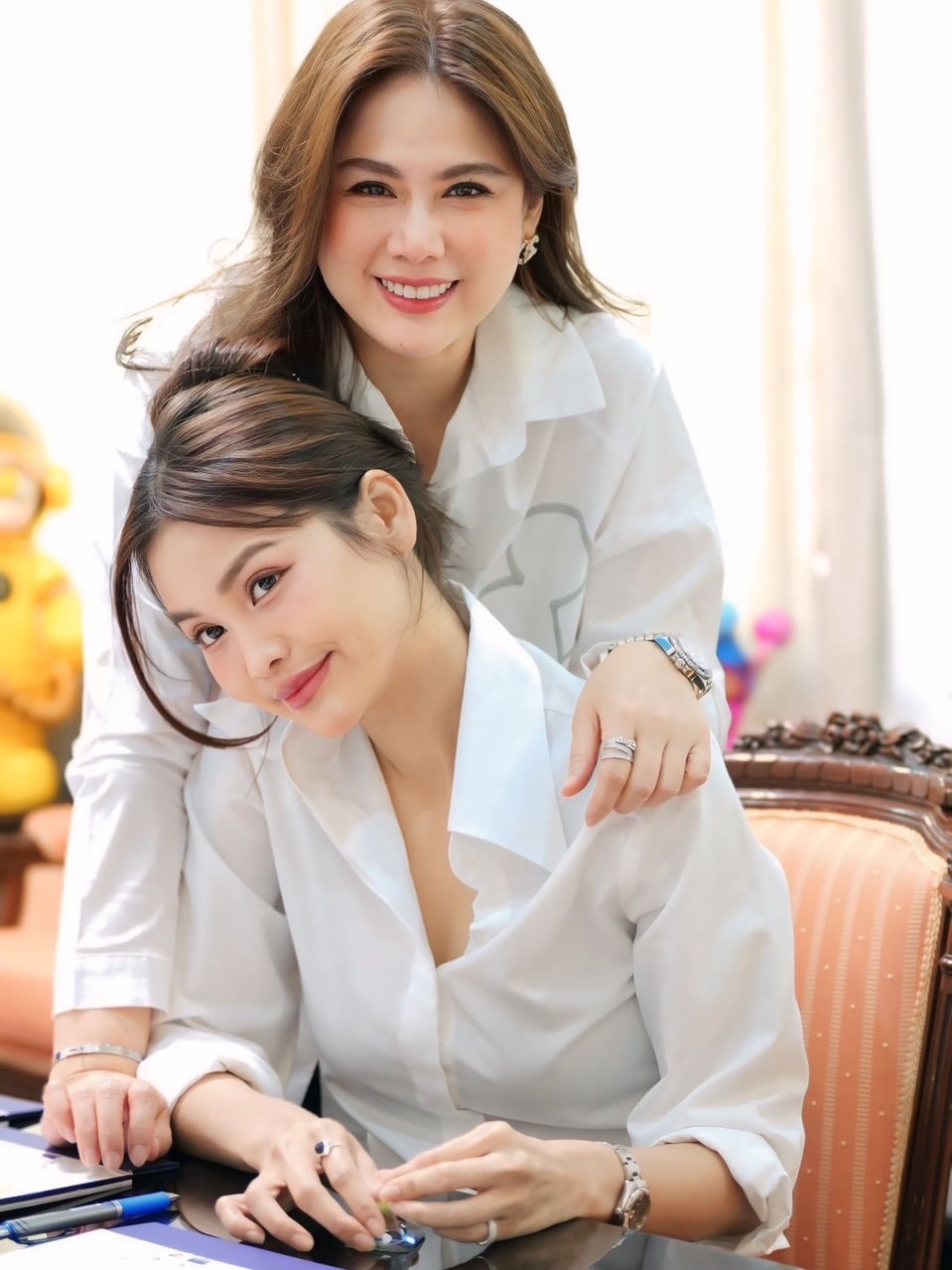 ติ๊ก - กัญญารัตน์ จิรรัชชกิจ