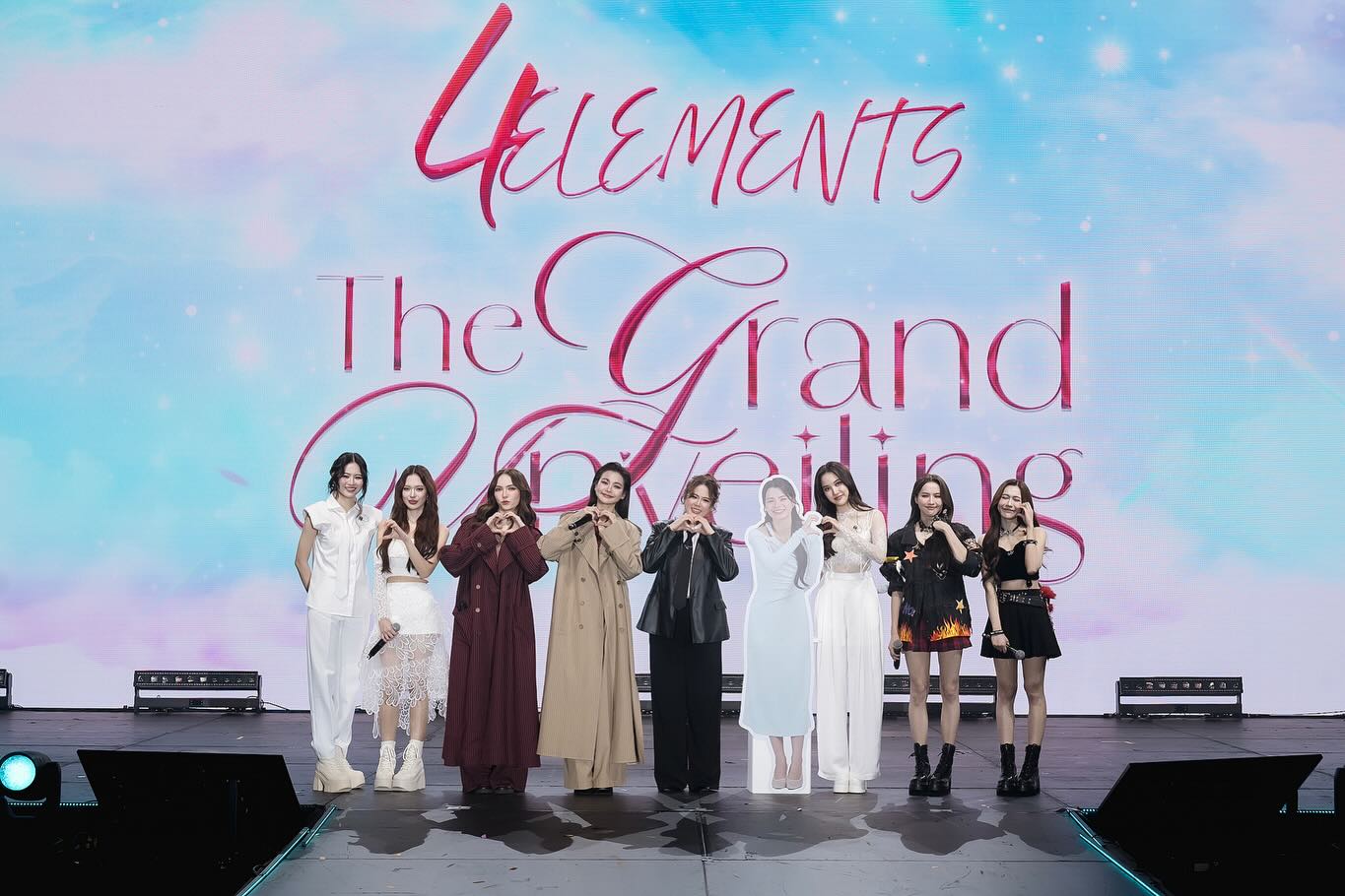 ติ๊ก - กัญญารัตน์ จิรรัชชกิจ