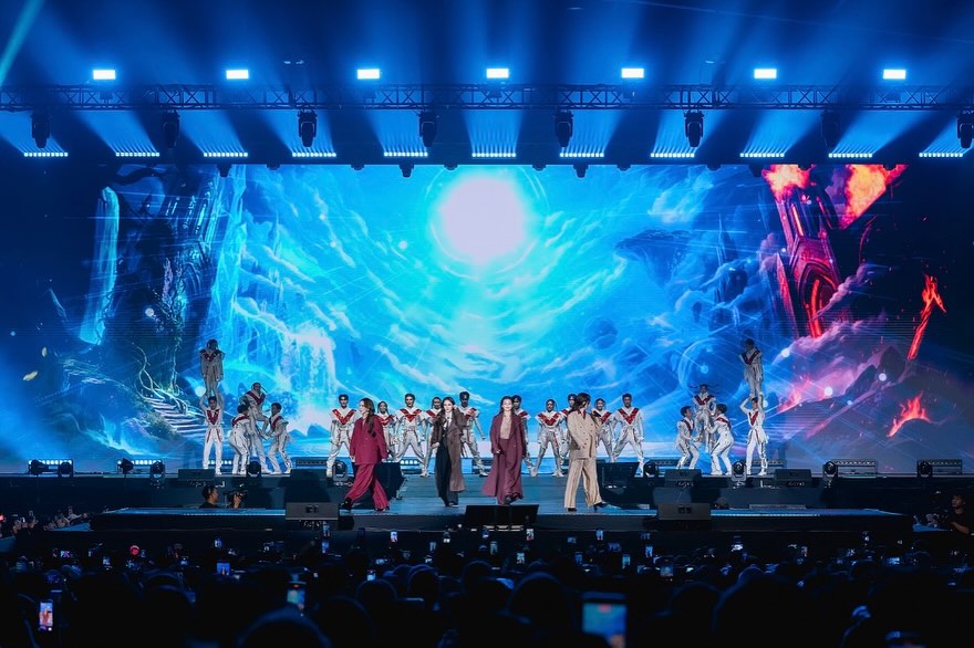 ติ๊ก - กัญญารัตน์ จิรรัชชกิจ