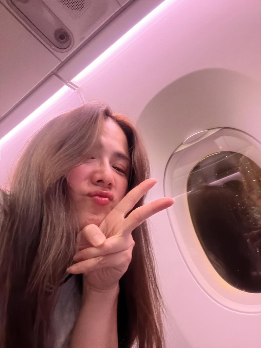 ติ๊ก - กัญญารัตน์ จิรรัชชกิจ