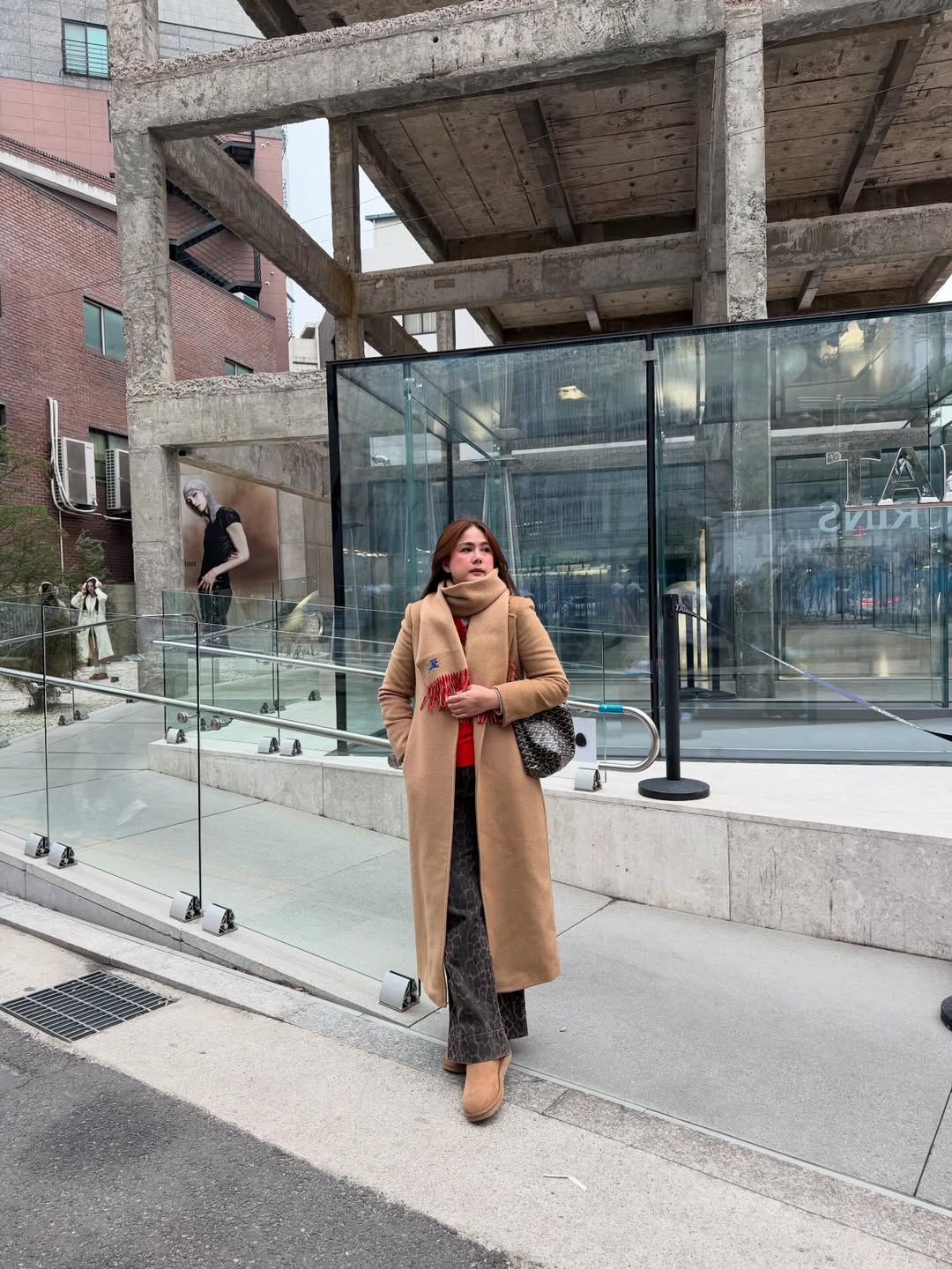 ติ๊ก - กัญญารัตน์ จิรรัชชกิจ