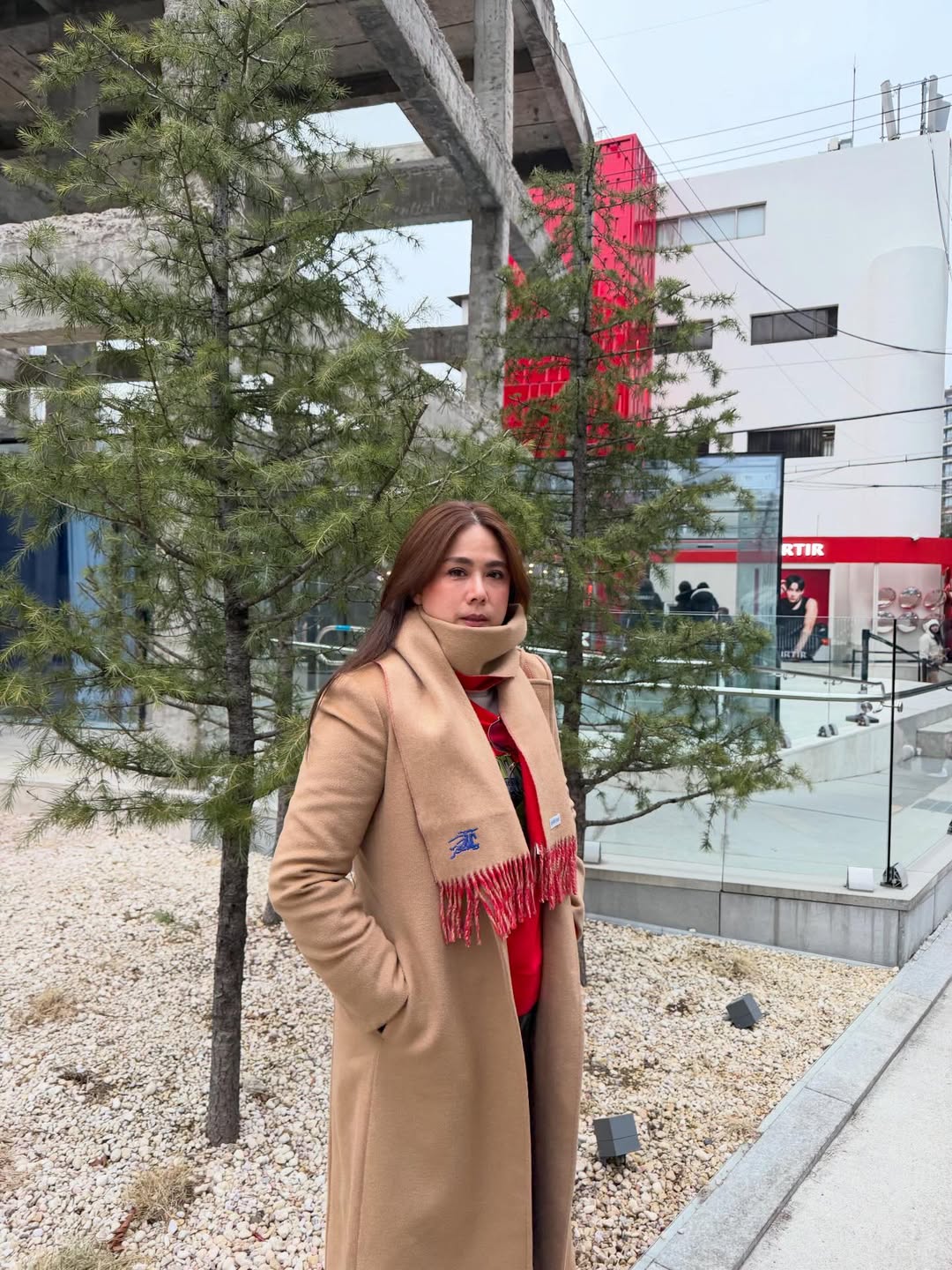 ติ๊ก - กัญญารัตน์ จิรรัชชกิจ