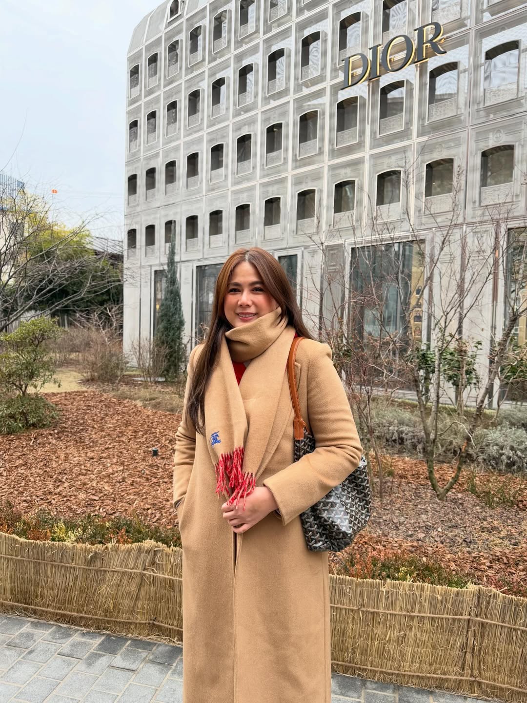 ติ๊ก - กัญญารัตน์ จิรรัชชกิจ