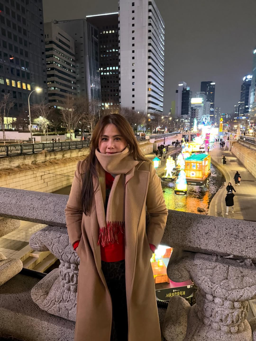 ติ๊ก - กัญญารัตน์ จิรรัชชกิจ