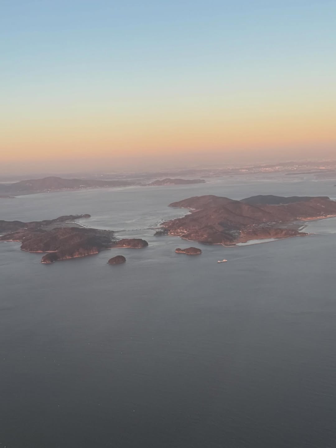 ติ๊ก - กัญญารัตน์ จิรรัชชกิจ