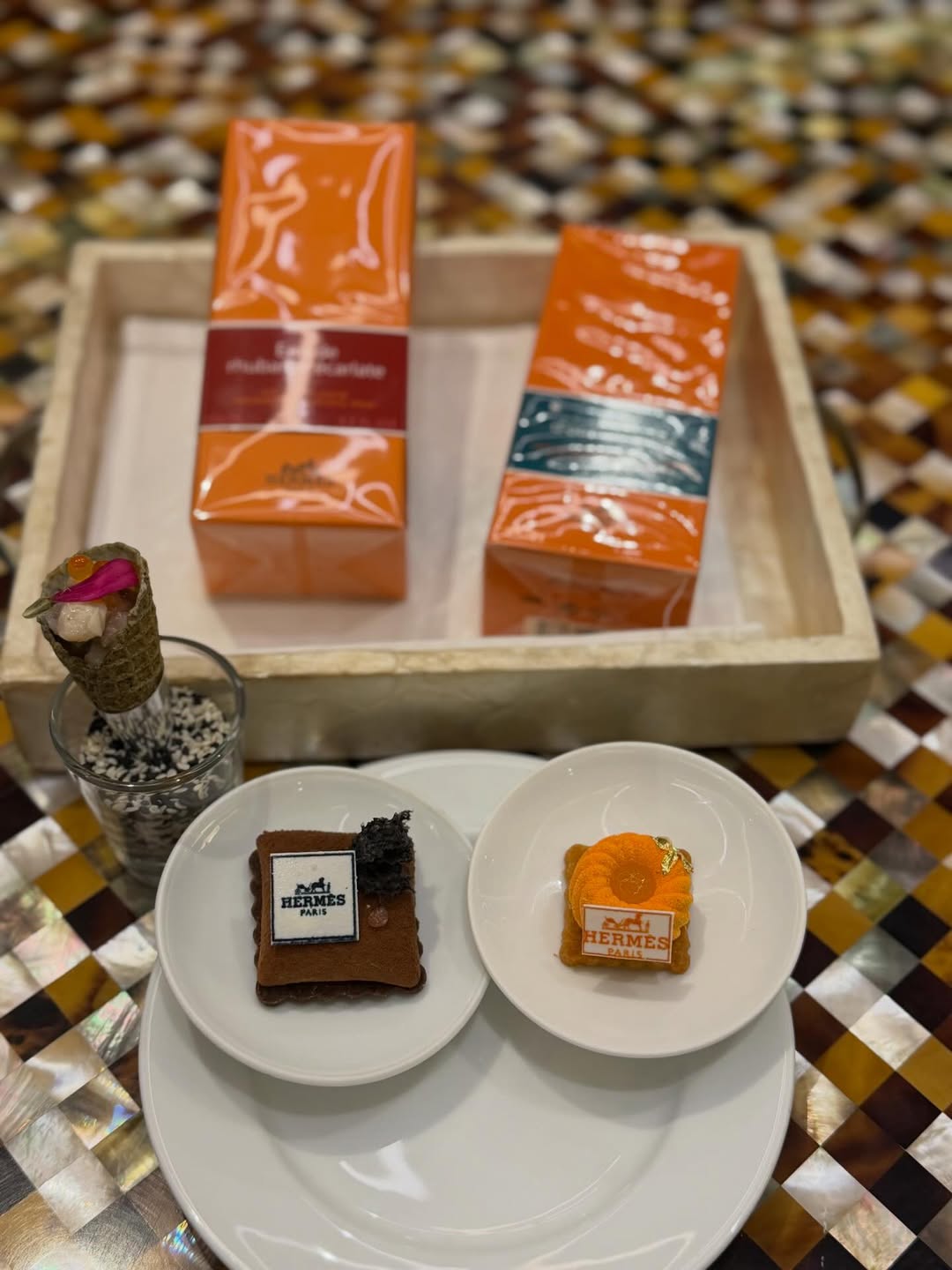 ติ๊ก - กัญญารัตน์ จิรรัชชกิจ