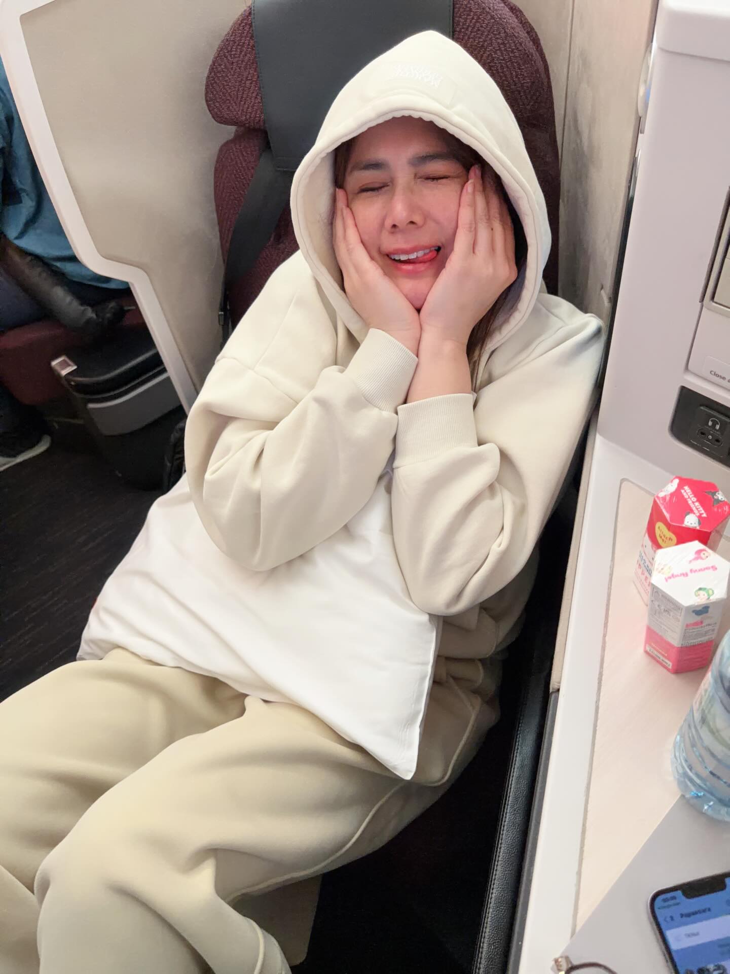 ติ๊ก - กัญญารัตน์ จิรรัชชกิจ