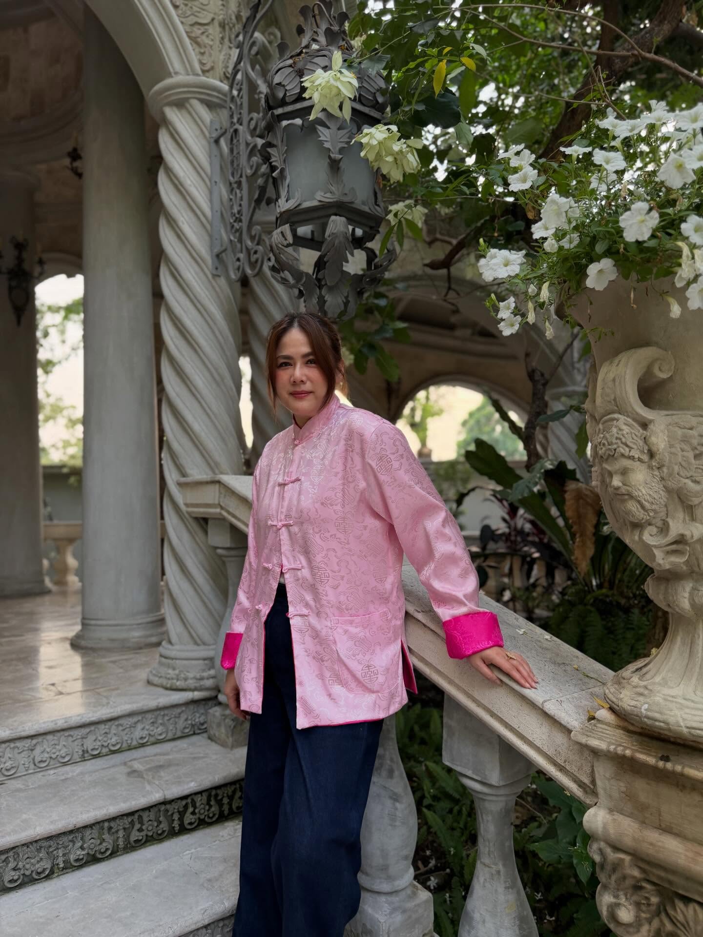 ติ๊ก - กัญญารัตน์ จิรรัชชกิจ