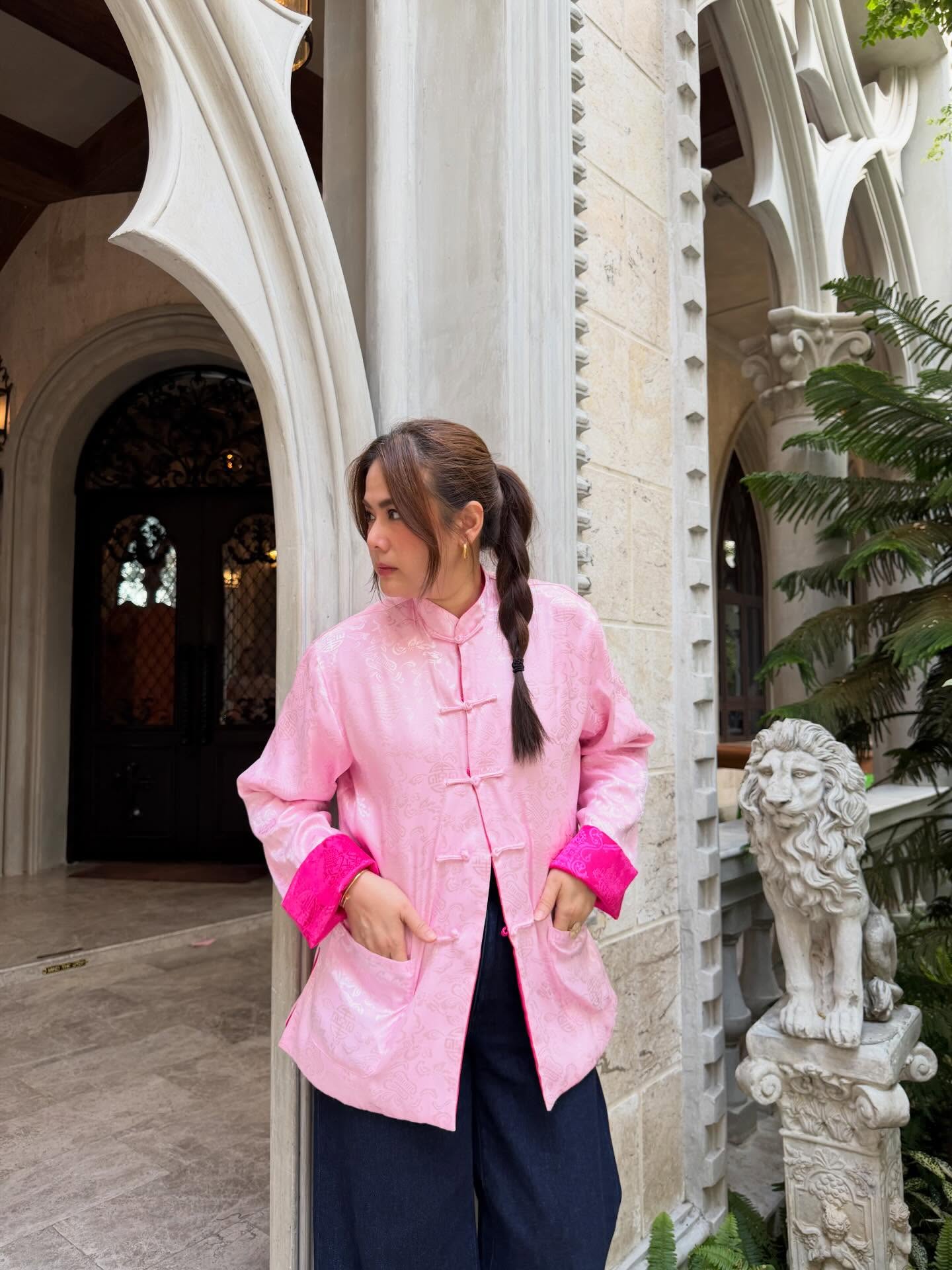 ติ๊ก - กัญญารัตน์ จิรรัชชกิจ