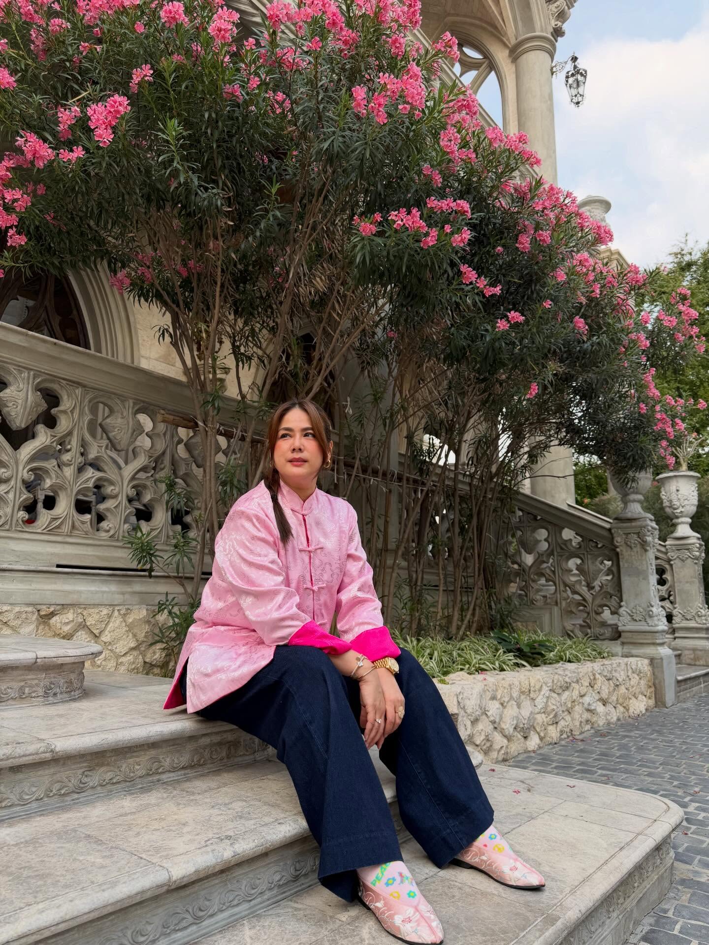 ติ๊ก - กัญญารัตน์ จิรรัชชกิจ