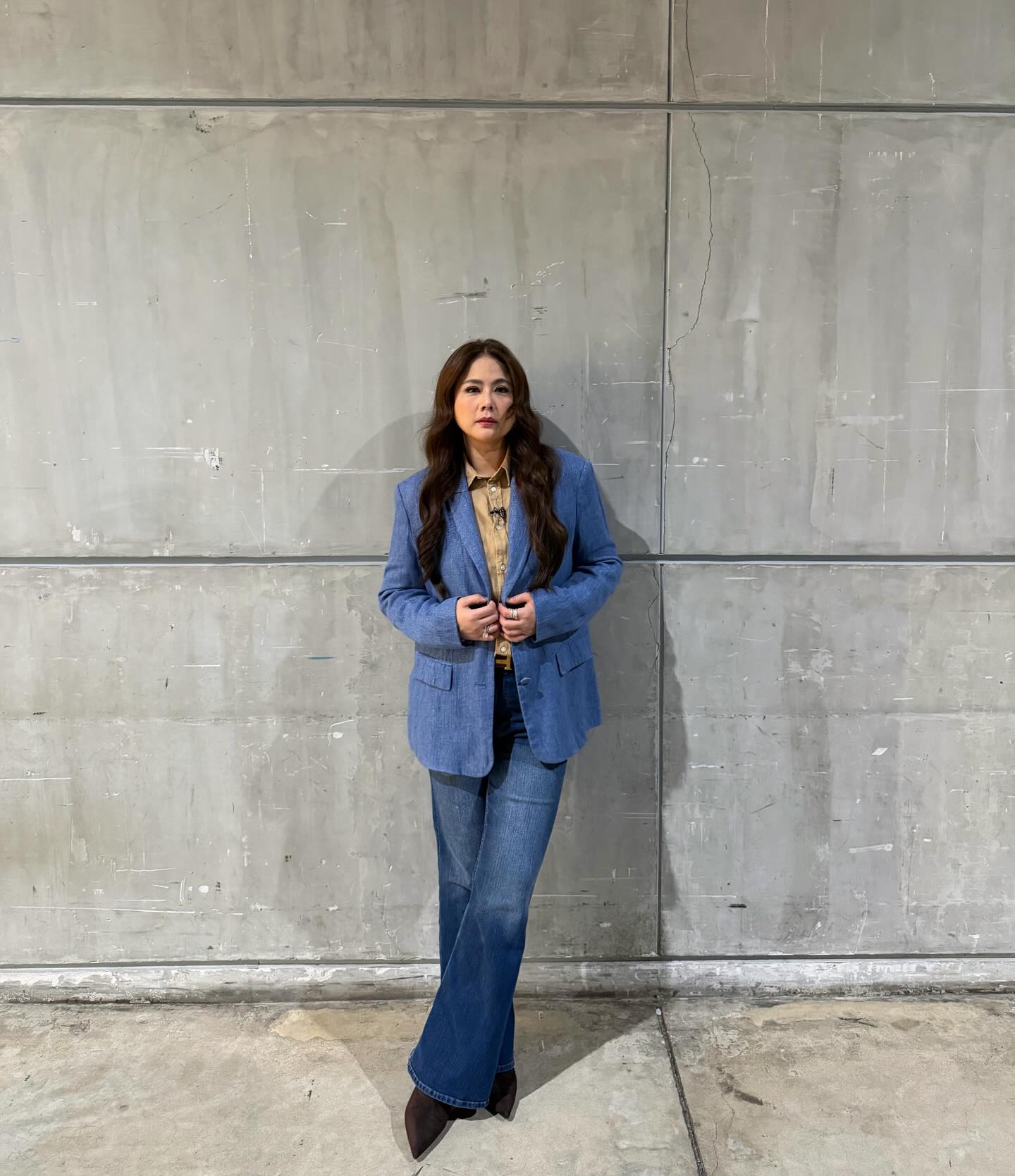 ติ๊ก - กัญญารัตน์ จิรรัชชกิจ