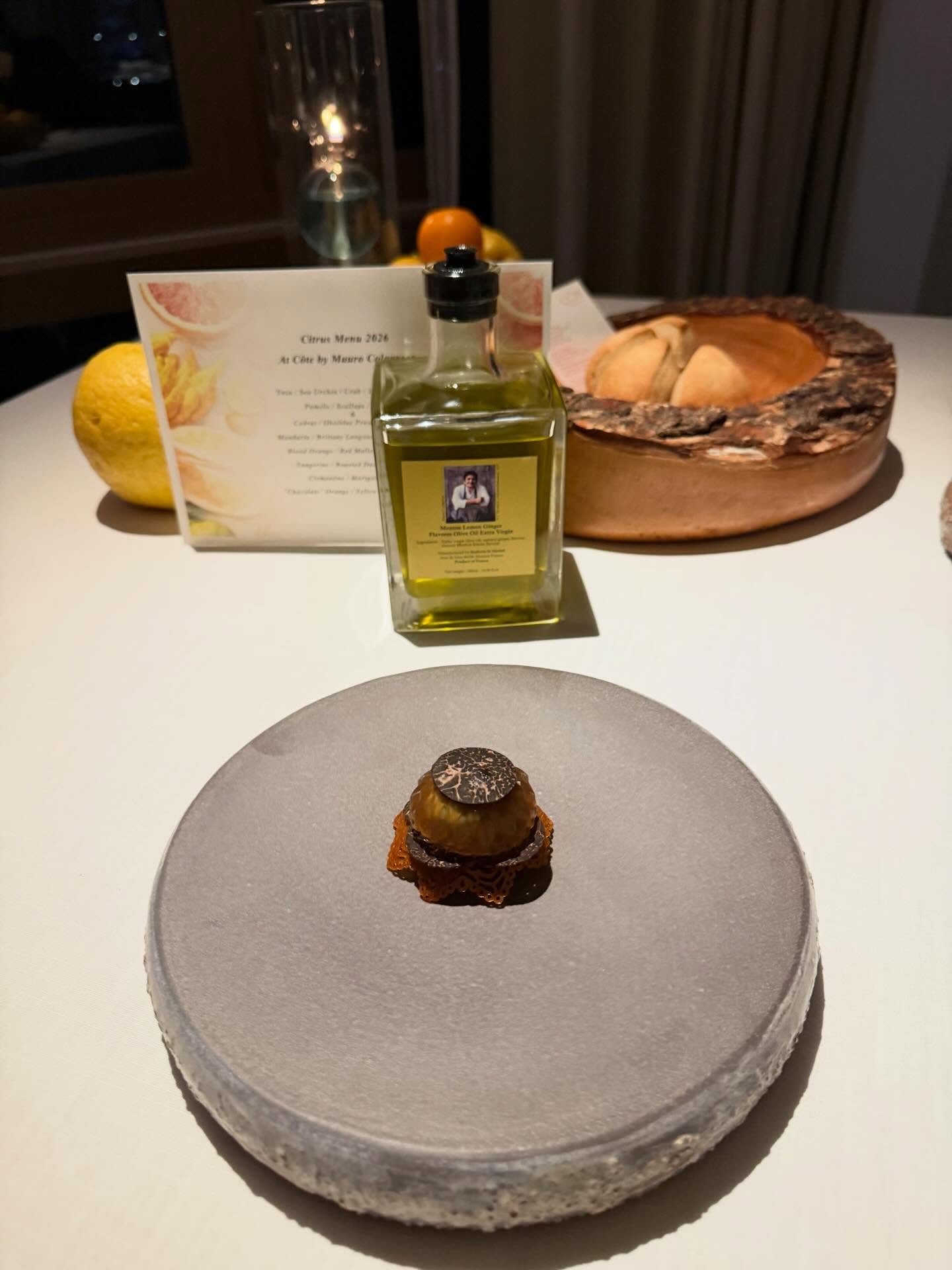 ติ๊ก - กัญญารัตน์ จิรรัชชกิจ