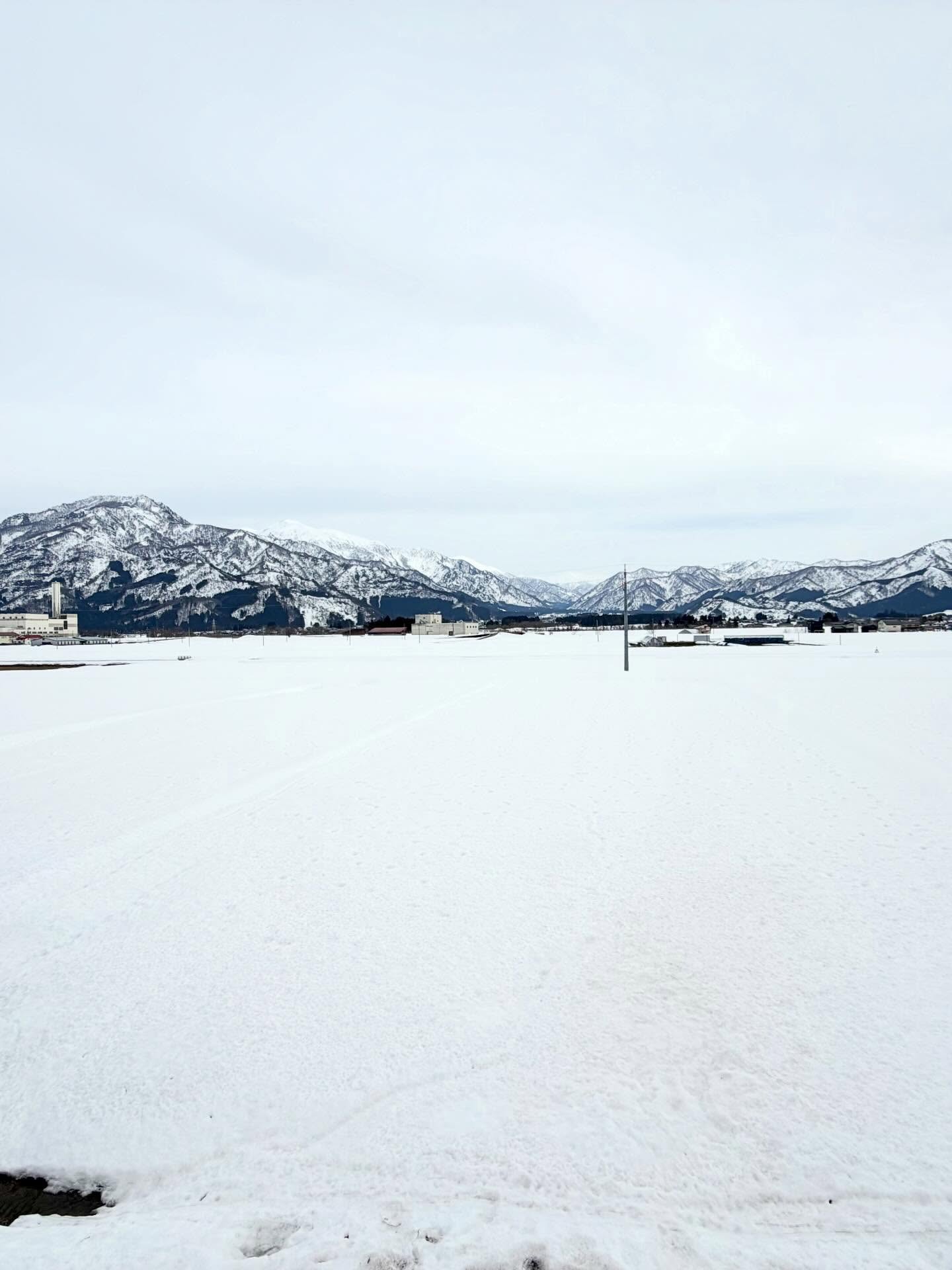 ติ๊ก - กัญญารัตน์ จิรรัชชกิจ