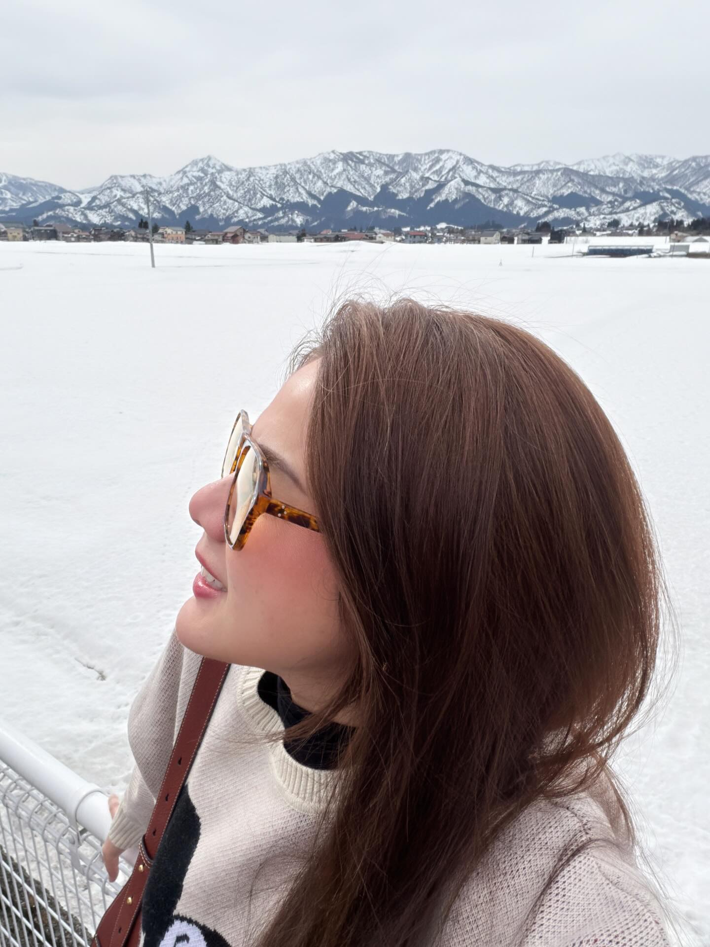 ติ๊ก - กัญญารัตน์ จิรรัชชกิจ