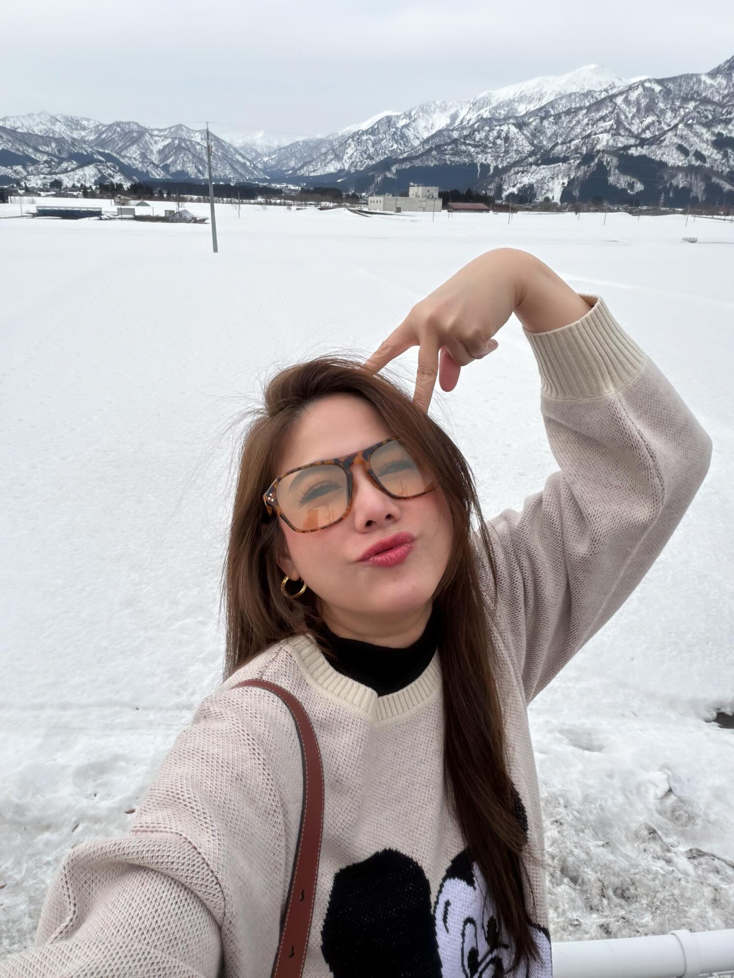 ติ๊ก - กัญญารัตน์ จิรรัชชกิจ