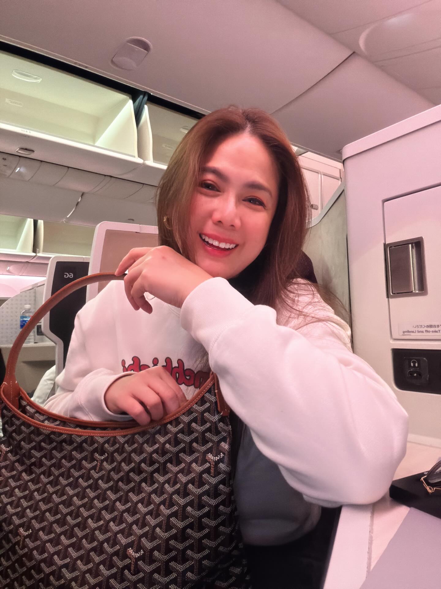 ติ๊ก - กัญญารัตน์ จิรรัชชกิจ