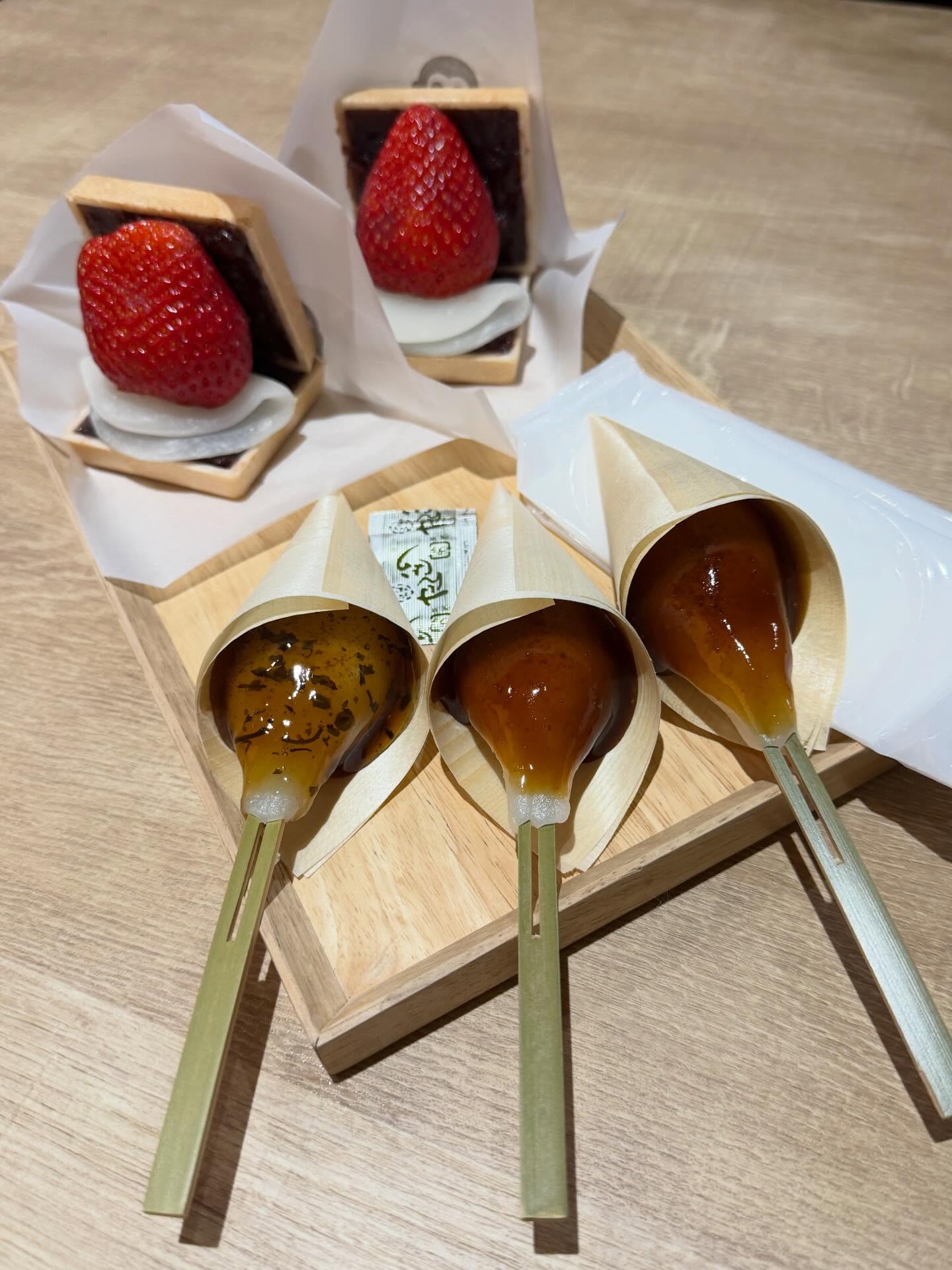 ติ๊ก - กัญญารัตน์ จิรรัชชกิจ