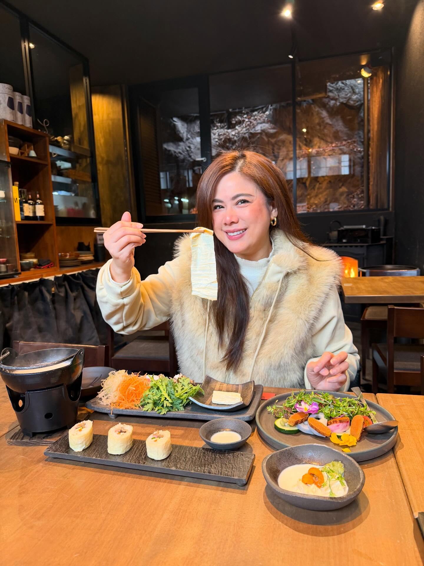 ติ๊ก - กัญญารัตน์ จิรรัชชกิจ