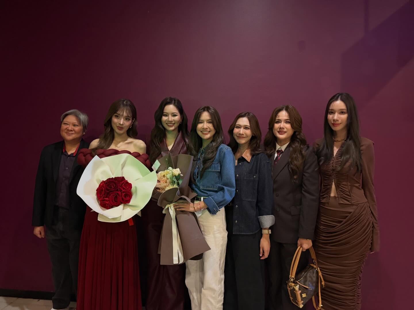 ติ๊ก - กัญญารัตน์ จิรรัชชกิจ