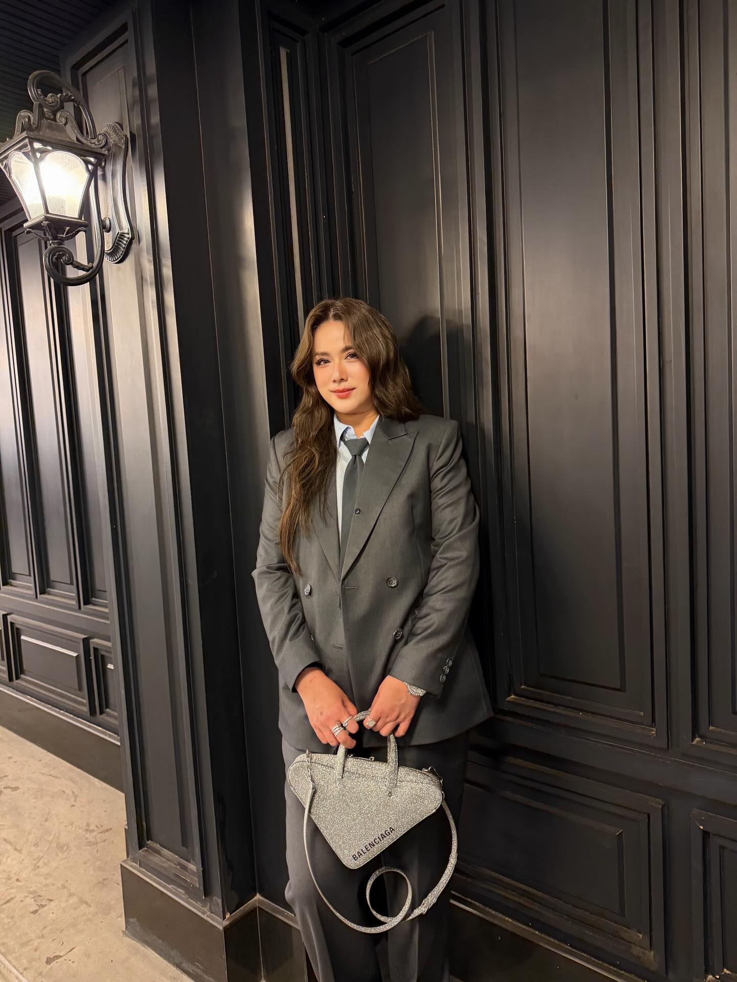 ติ๊ก - กัญญารัตน์ จิรรัชชกิจ