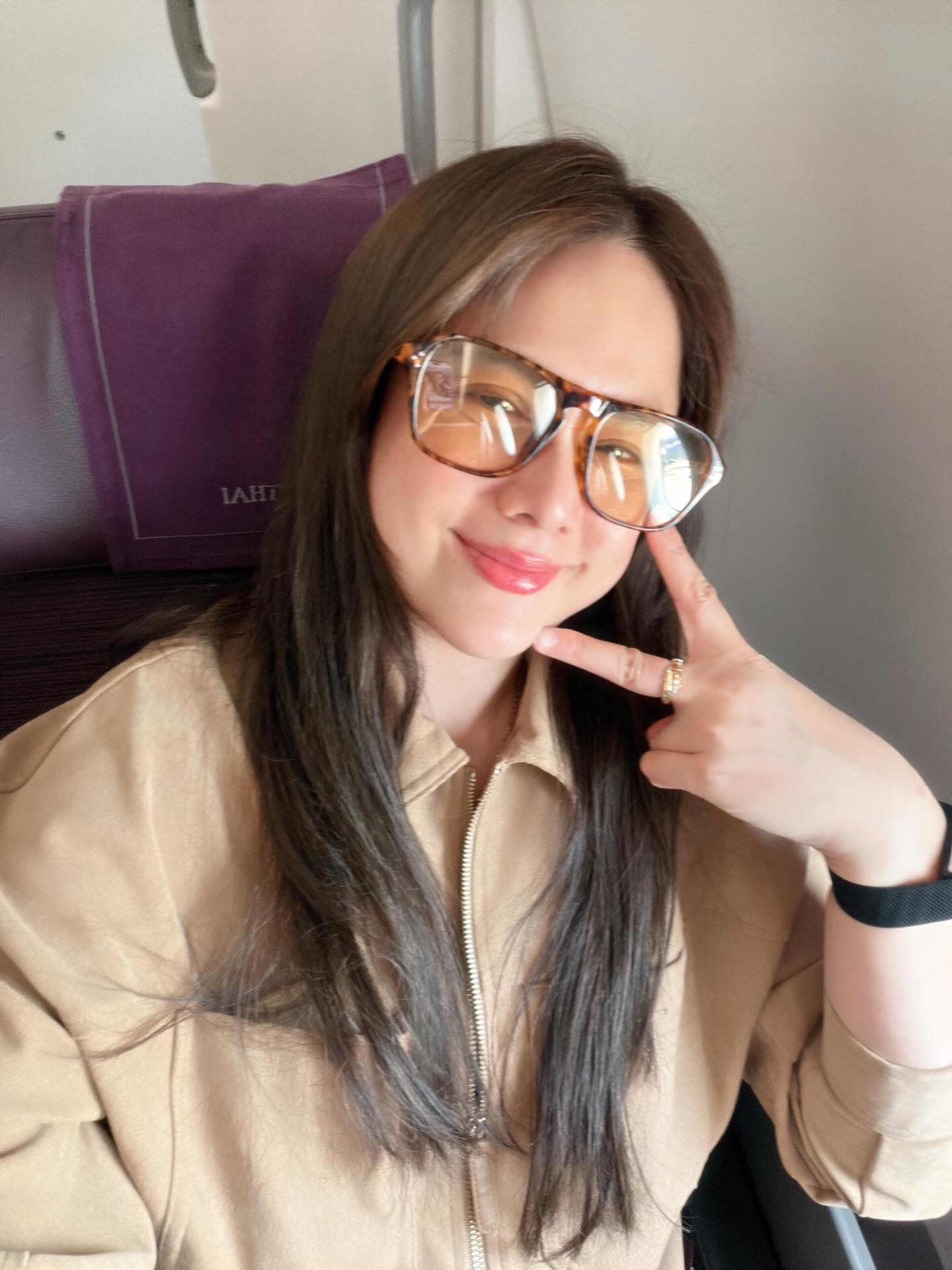 ติ๊ก - กัญญารัตน์ จิรรัชชกิจ